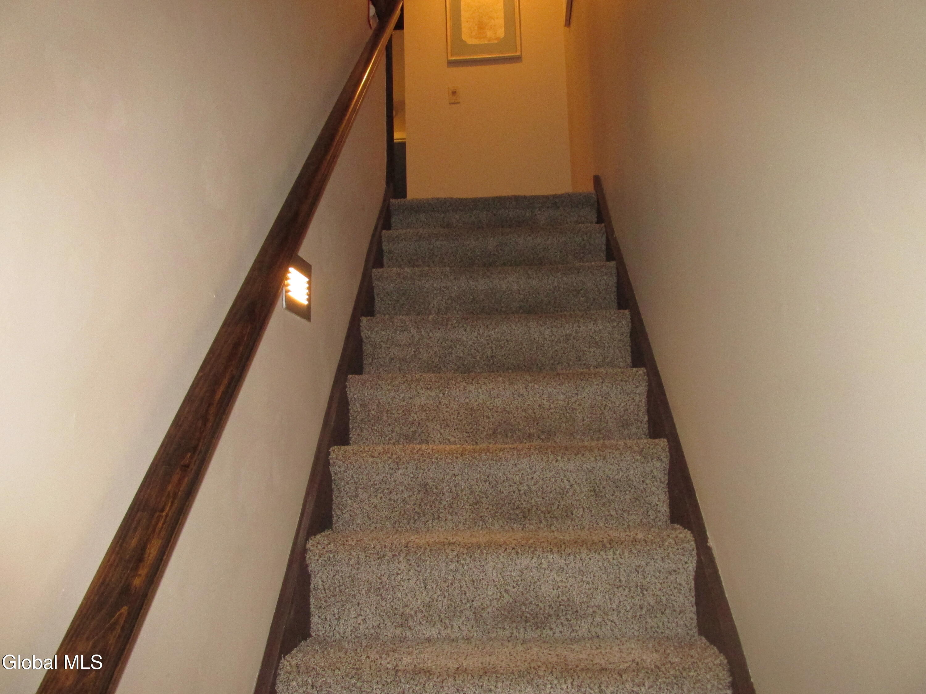 Ballston Lake, New York 12019, United States, 4 Bedrooms Bedrooms, ,3 BathroomsBathrooms,Residential,Active,218402