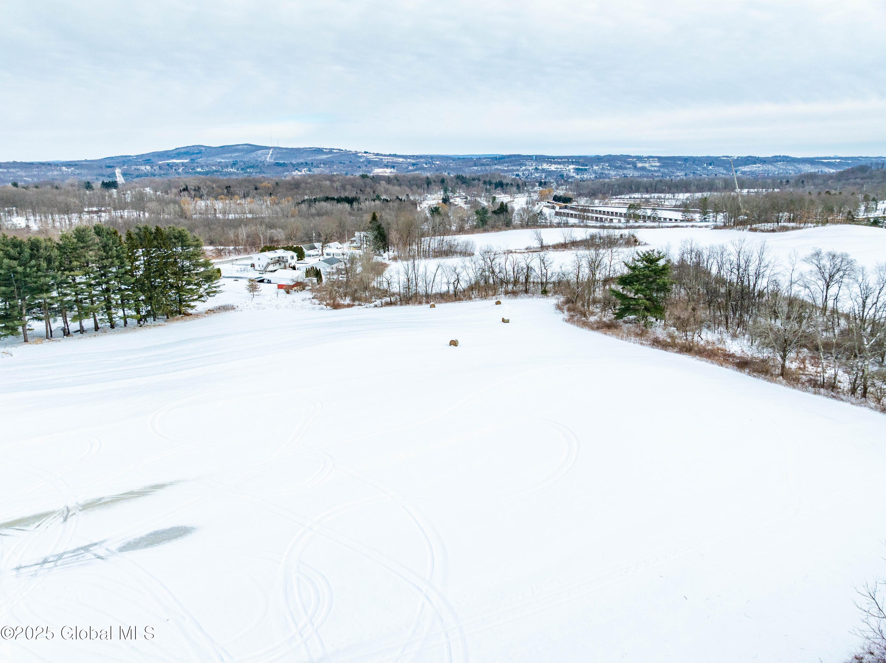 Fonda, Waterford, New York image 8