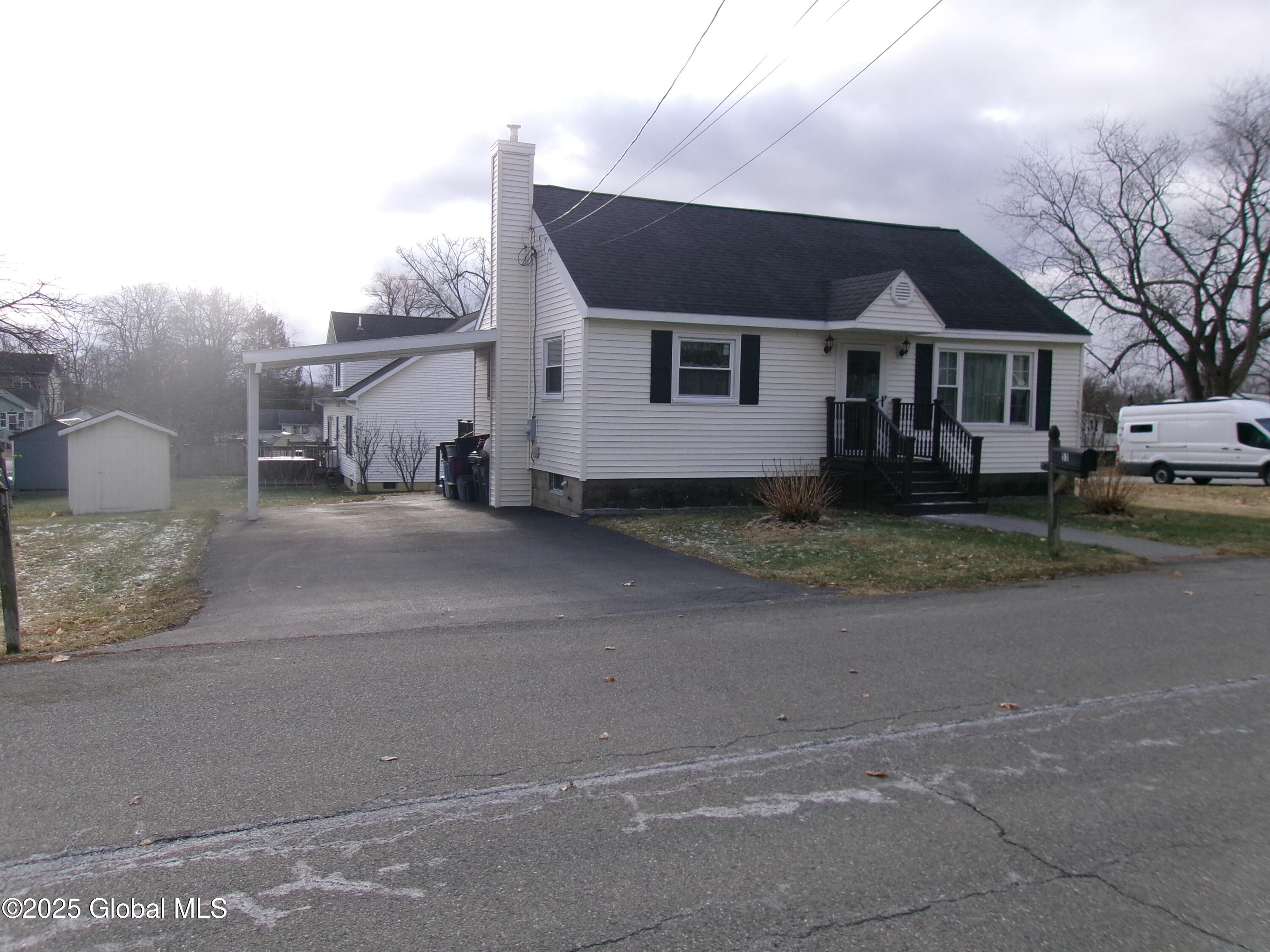 53 Shepard Avenue, Colonie, New York image 4