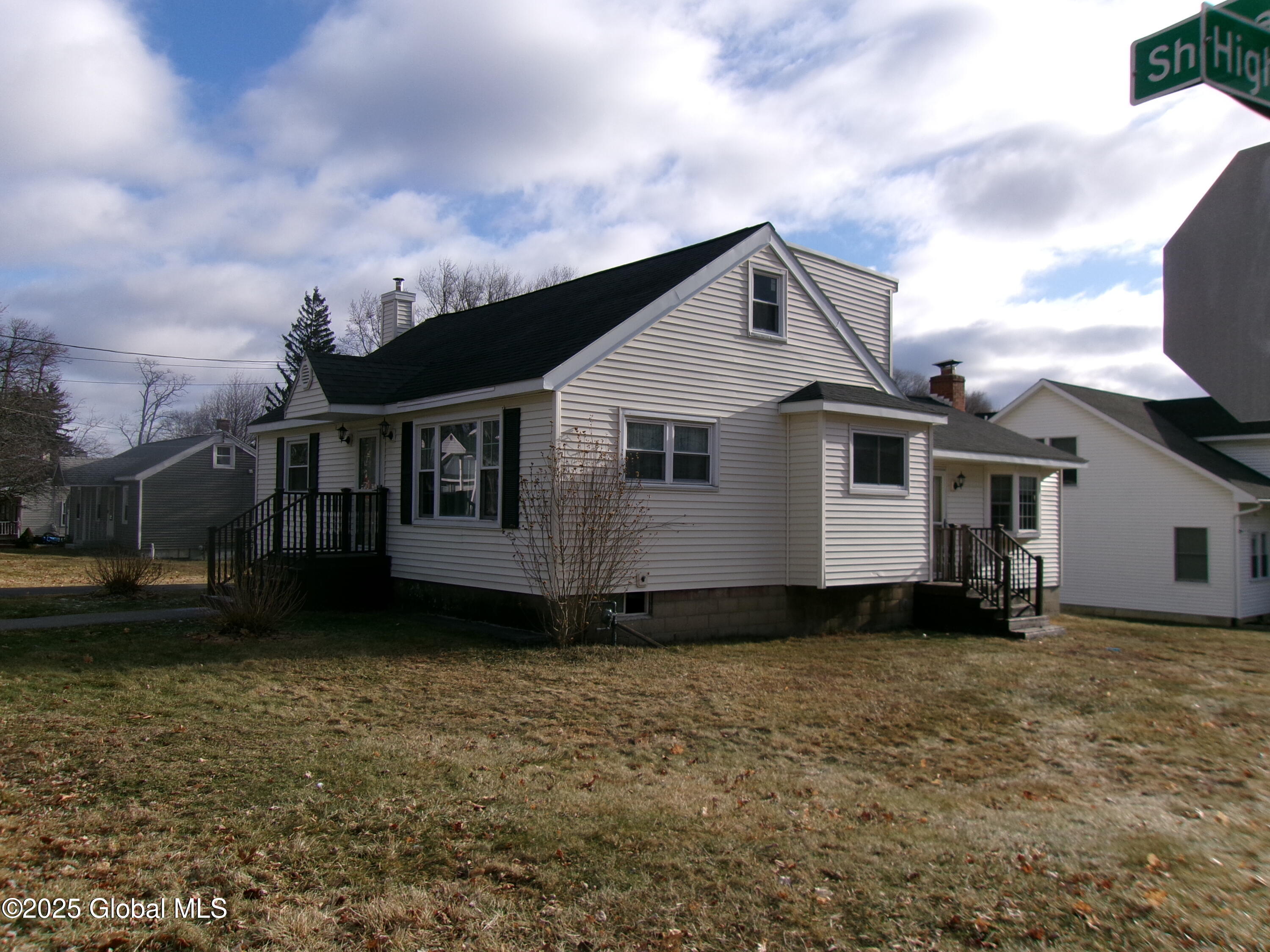 53 Shepard Avenue, Colonie, New York image 6