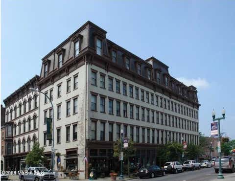 Apartment For Rent - 5 Broadway #407<br/> Troy, NY 12180