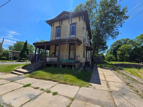 Photo of 100 Division Street #4, Amsterdam, NY 12010 (MLS # 202619831)