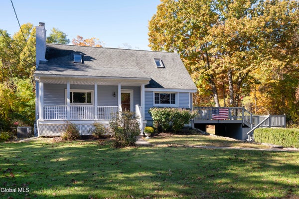 829 MIDDLE ST, SCHENECTADY, NY 12309 - Image e81df2c56e08aa10fc3bde622de53852/2920939139