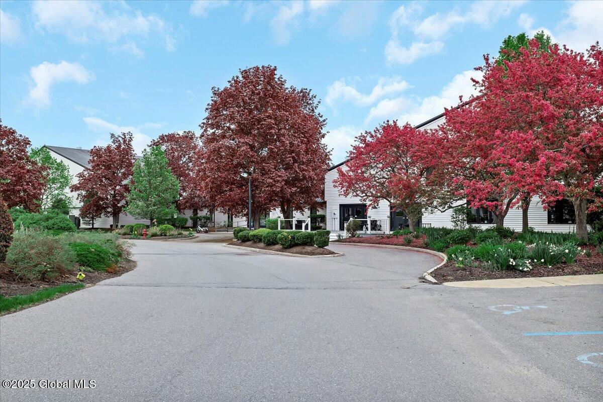 101 Kaydeross Park Road, Saratoga Springs, New York image 44