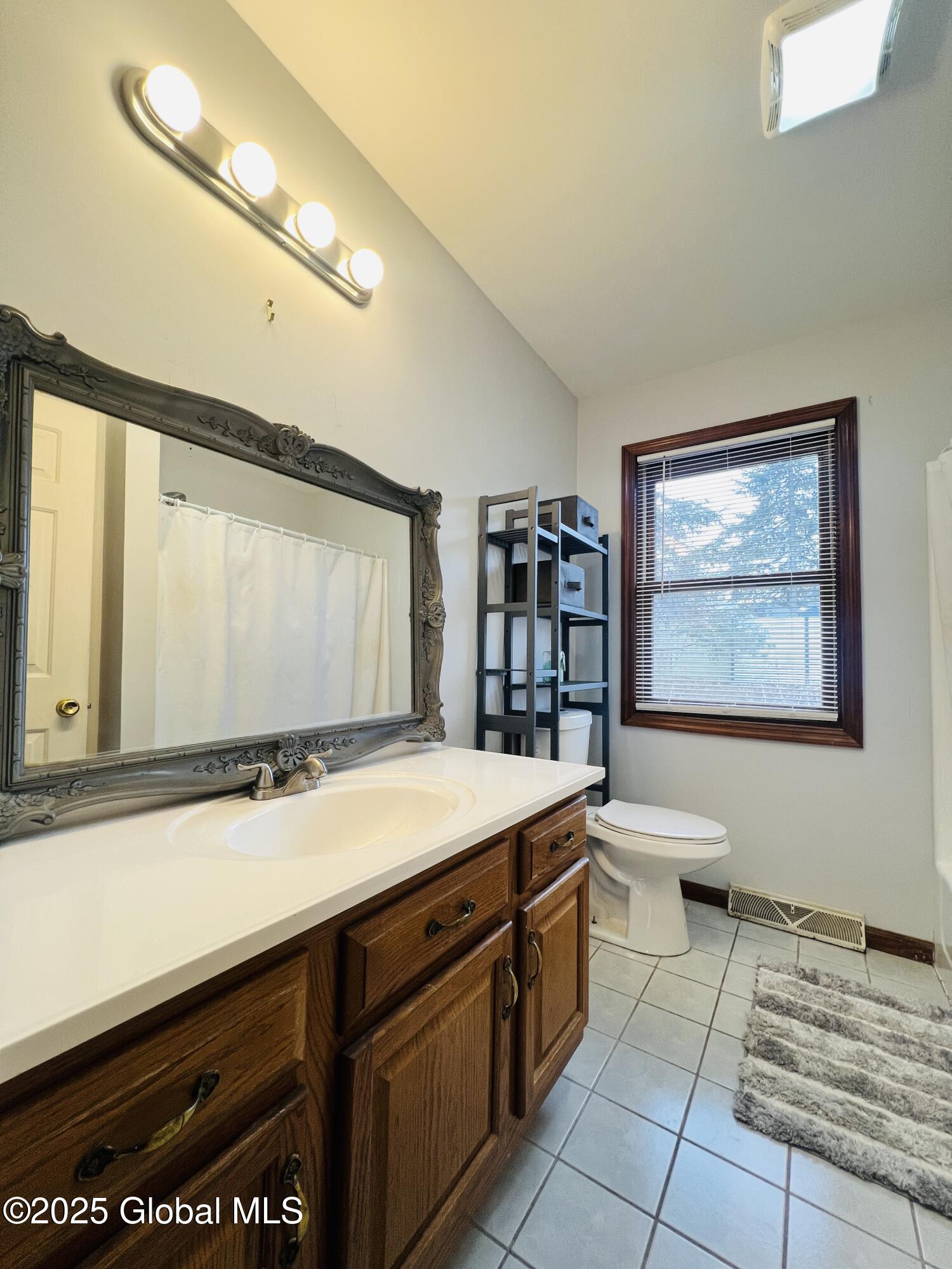 25 Mcdonald Lane, Rensselaer, New York image 26