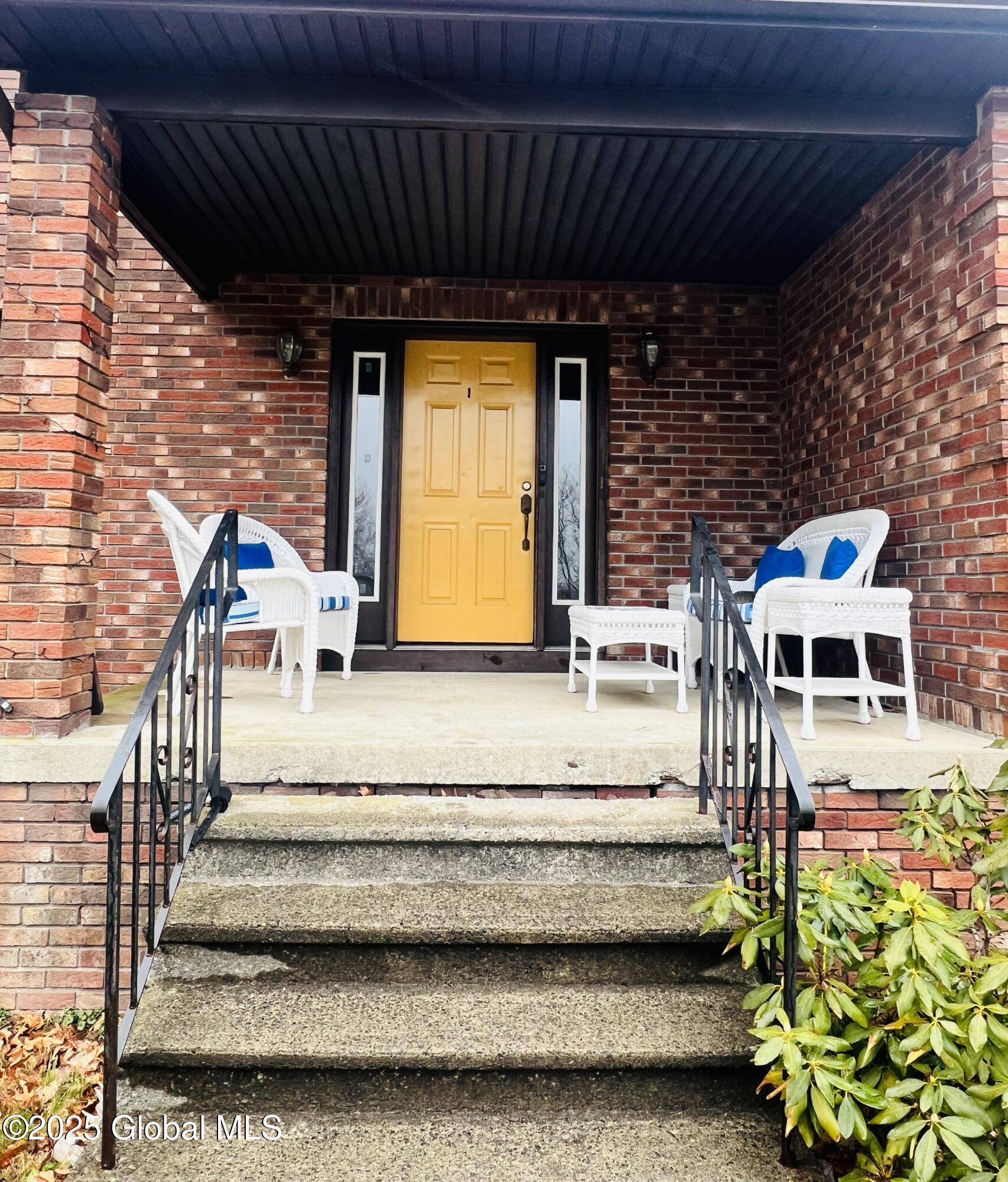 25 Mcdonald Lane, Rensselaer, New York image 4