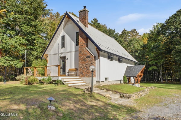 106 S GREENFIELD RD, GREENFIELD CENTER, NY 12833 - Image e8736d158d0d5ee49b9f53e525fa0dc4/2744453610