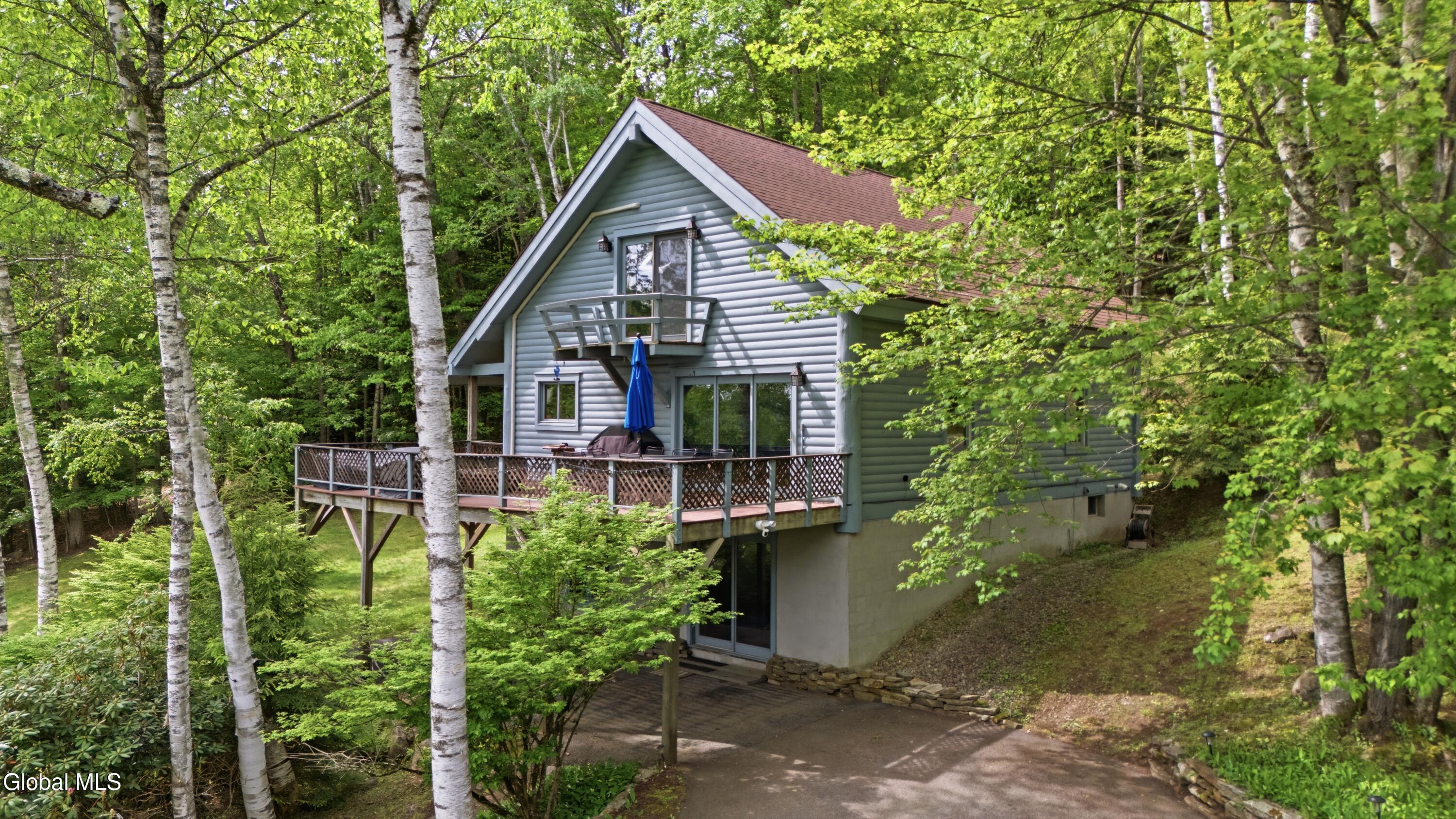 111 Bowen Hill Road