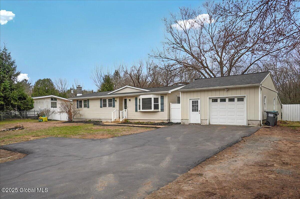 144 Edie Road, Saratoga Springs, New York image 46