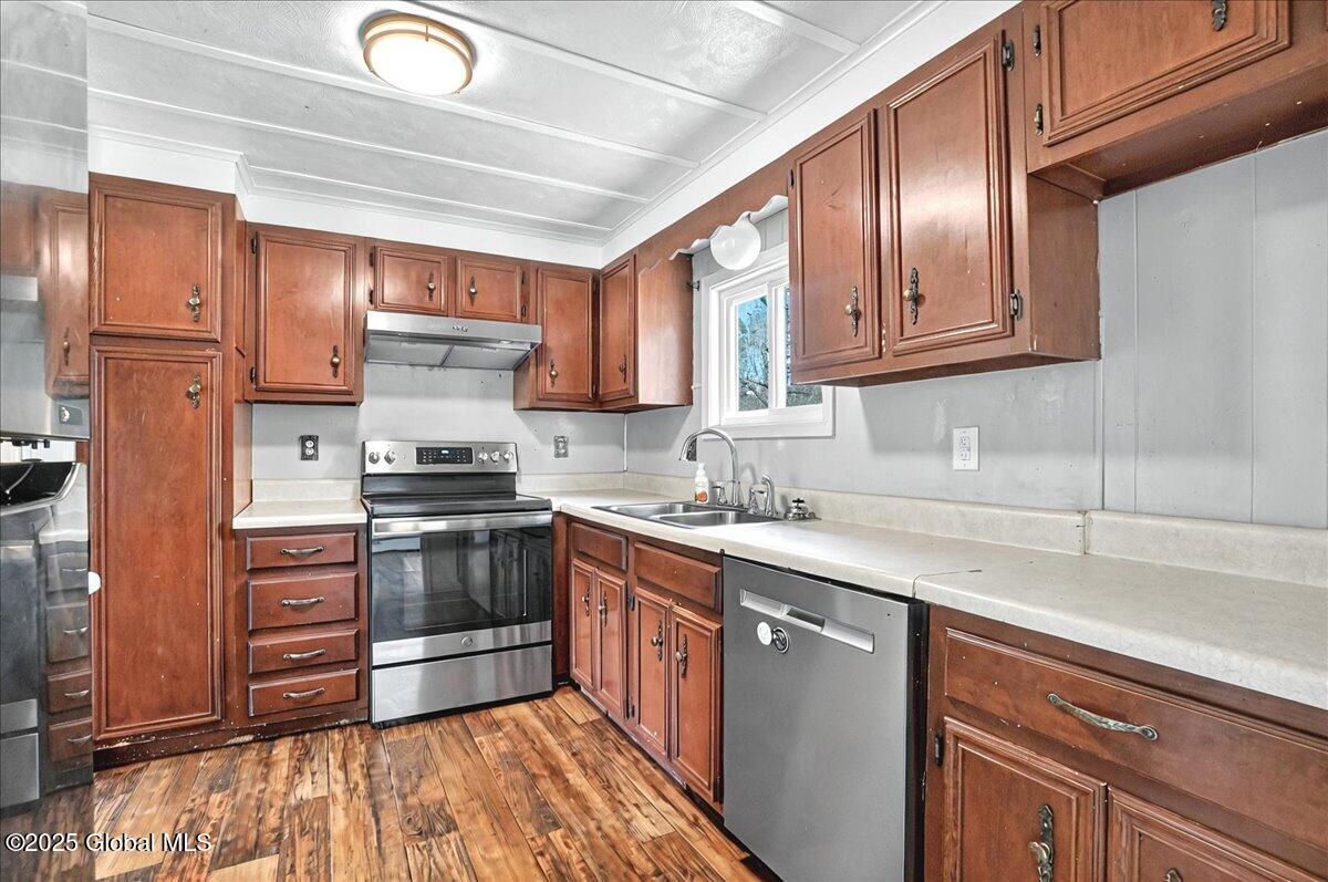 144 Edie Road, Saratoga Springs, New York image 7