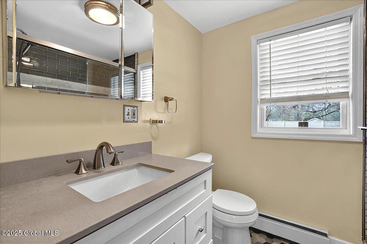 144 Edie Road, Saratoga Springs, New York image 24