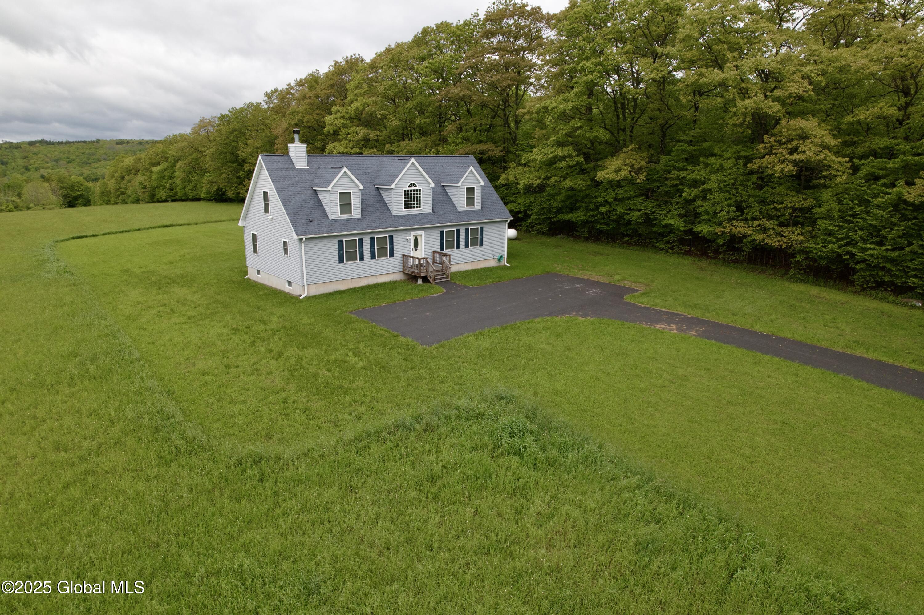 333 Ridge Road, Middleburgh, New York image 1
