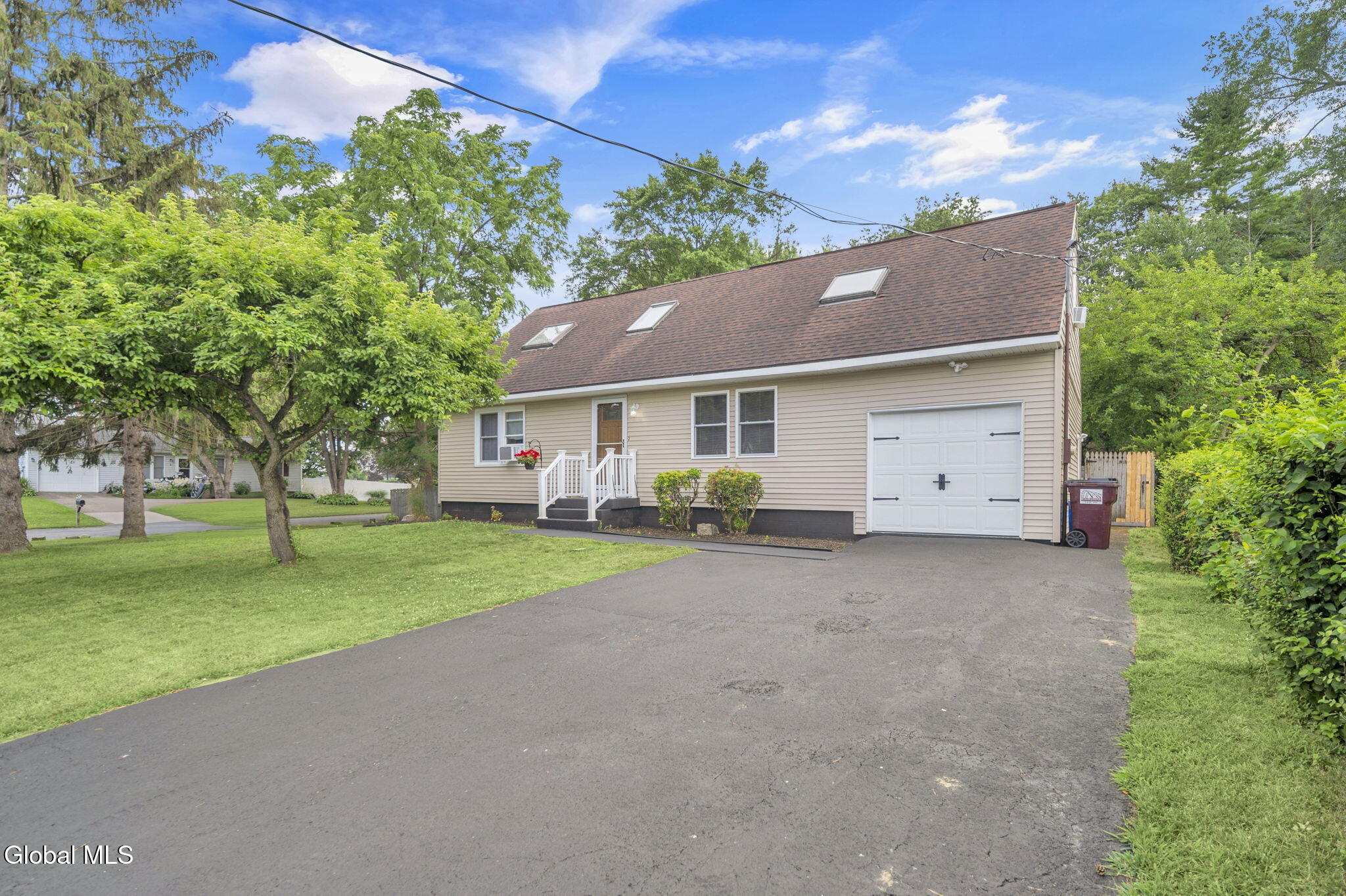 27 Wendell Drive