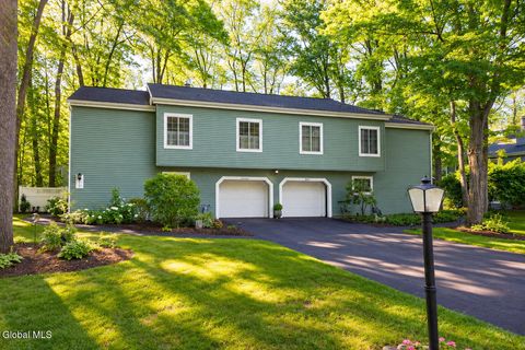 Condo For Sale - 17 Spruce Court<br/> Albany County, Delmar, NY 12054
