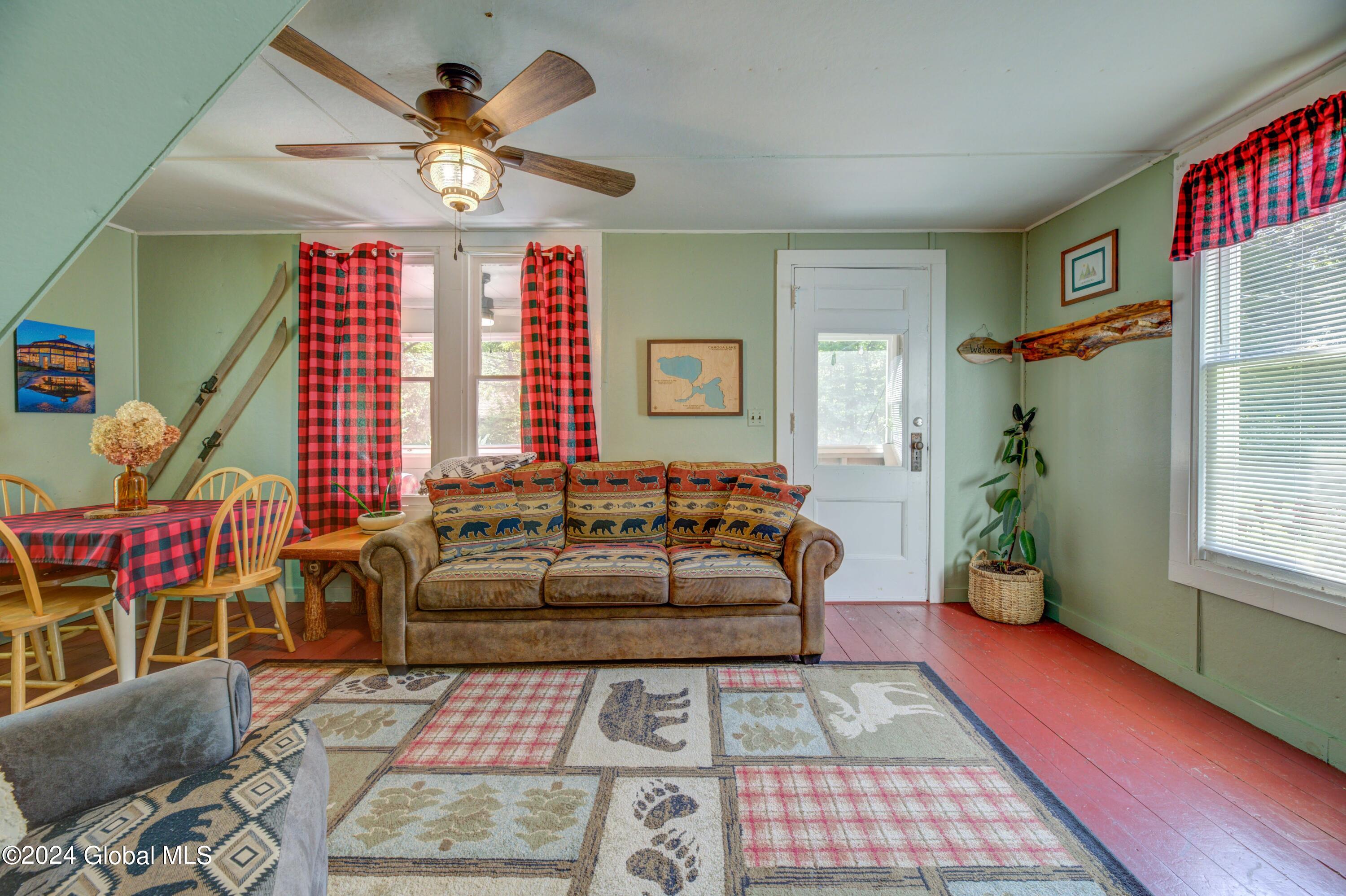 116 1st Avenue, Gloversville, New York image 10