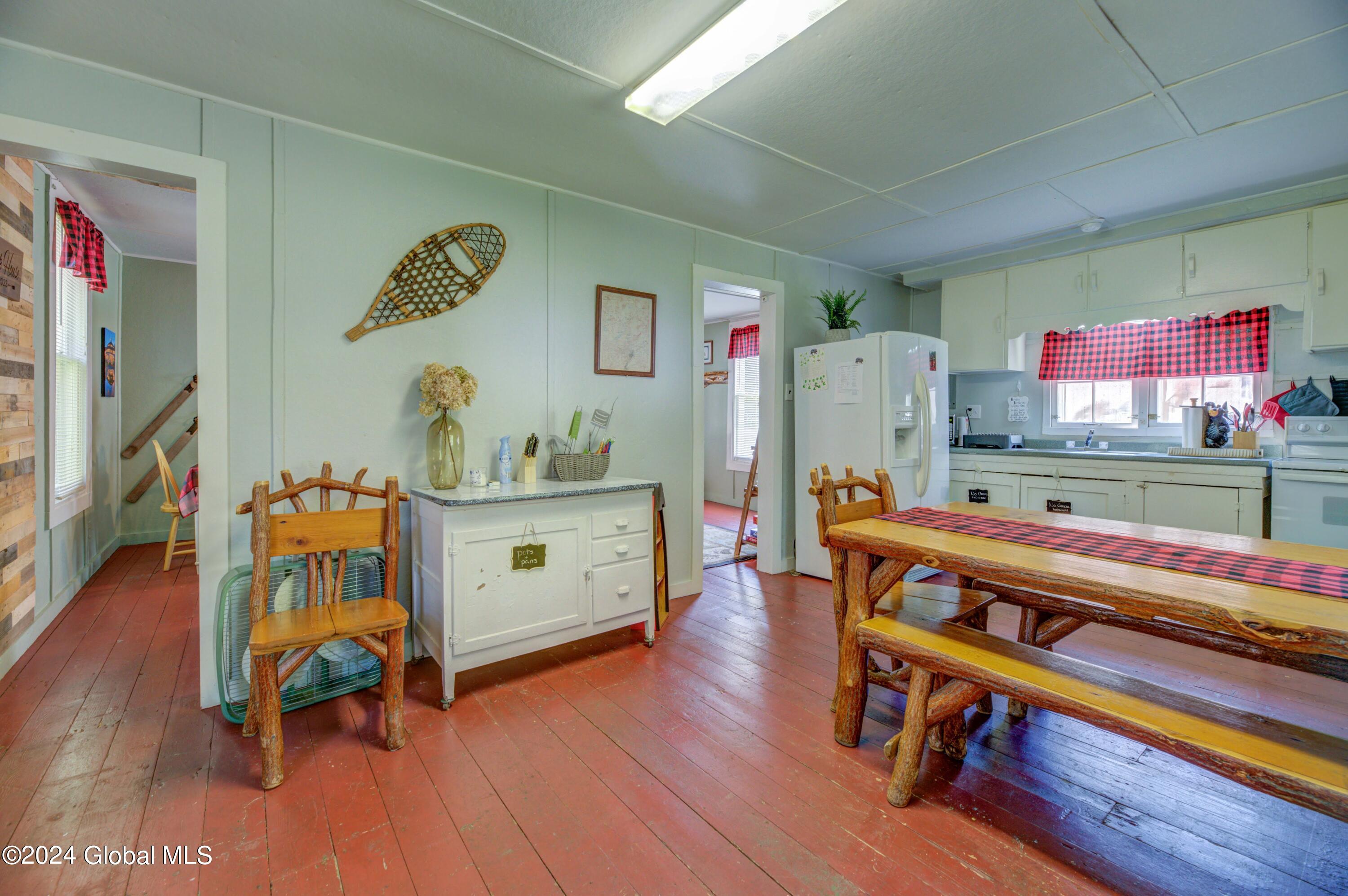 116 1st Avenue, Gloversville, New York image 14
