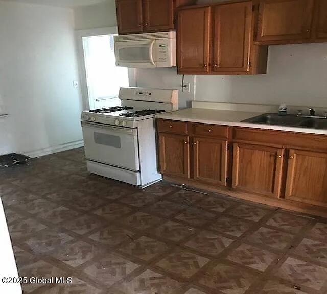 469 Orange Street, Albany, New York image 7