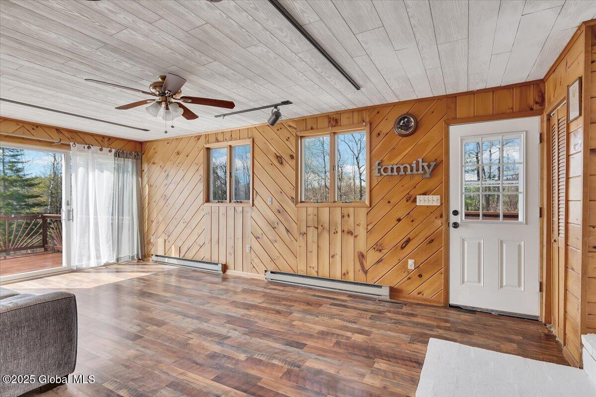 235 Mcqueen Road, Amsterdam, New York image 9