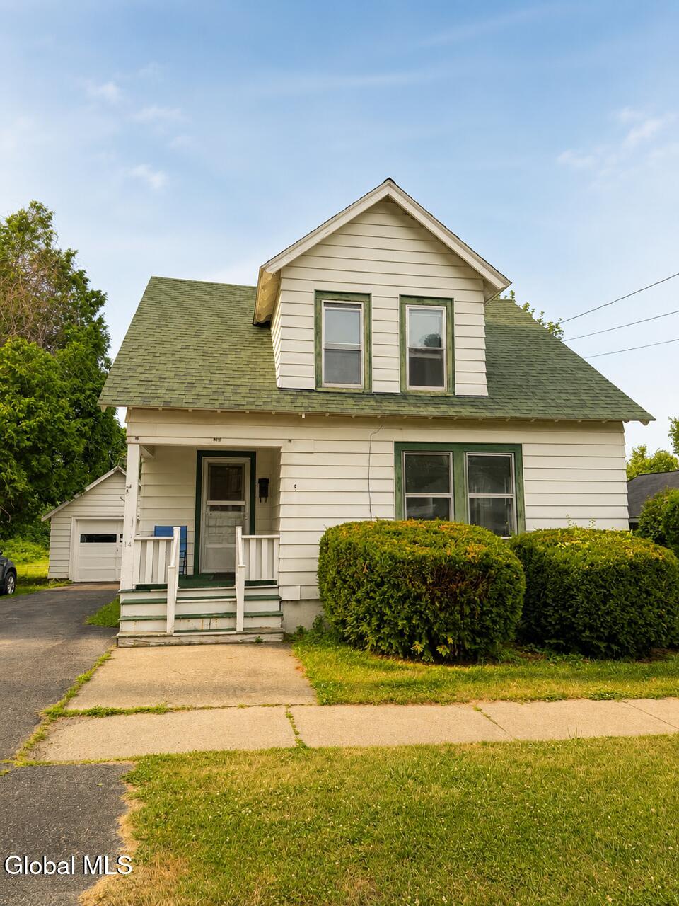 14 West Street