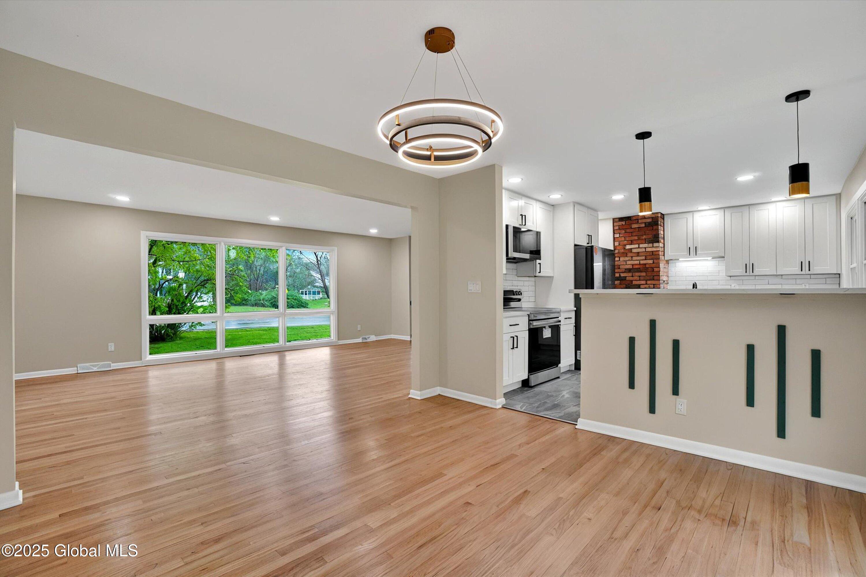 556 Swaggertown Road, Glenville, New York image 11