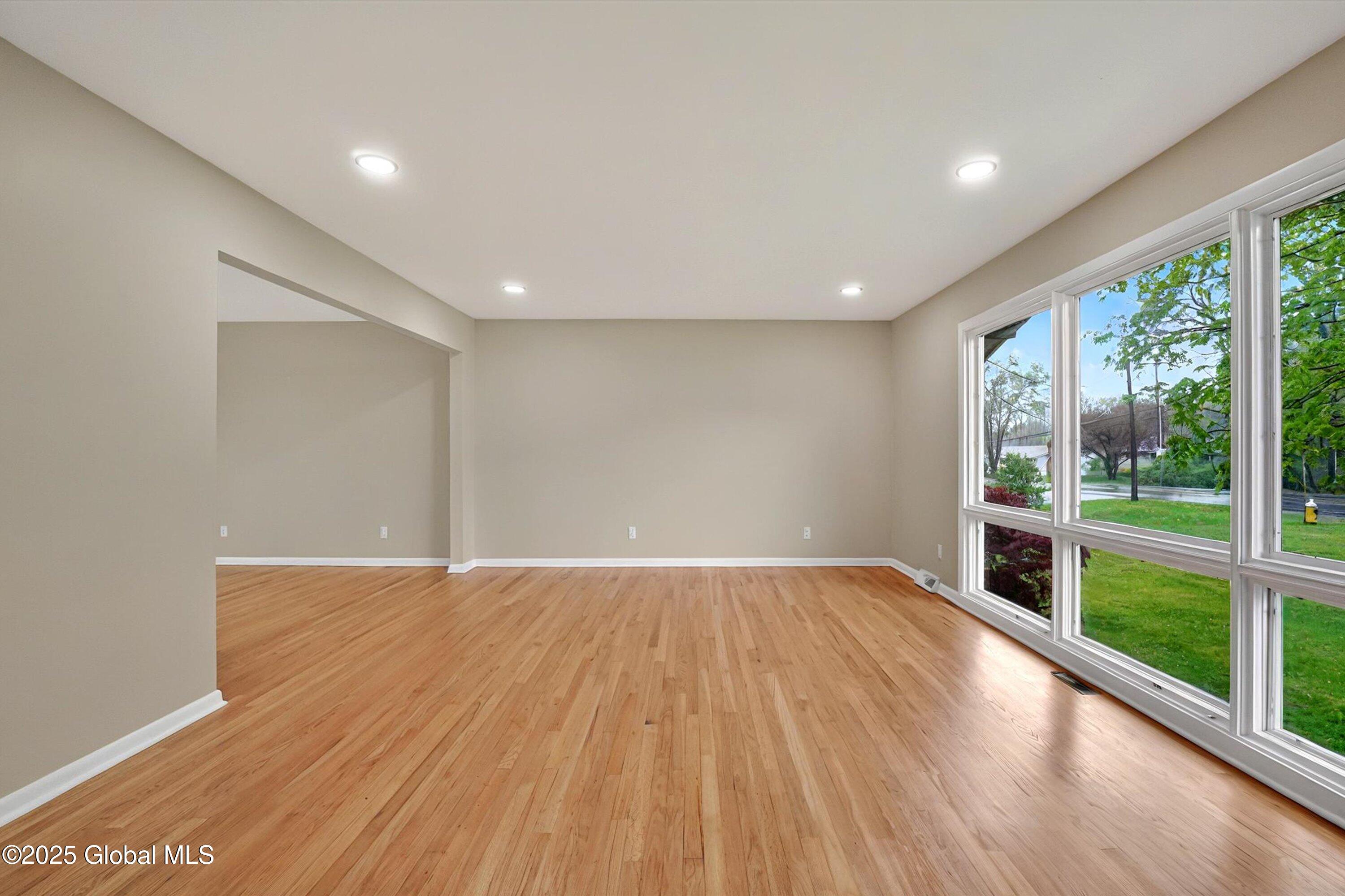 556 Swaggertown Road, Glenville, New York image 9