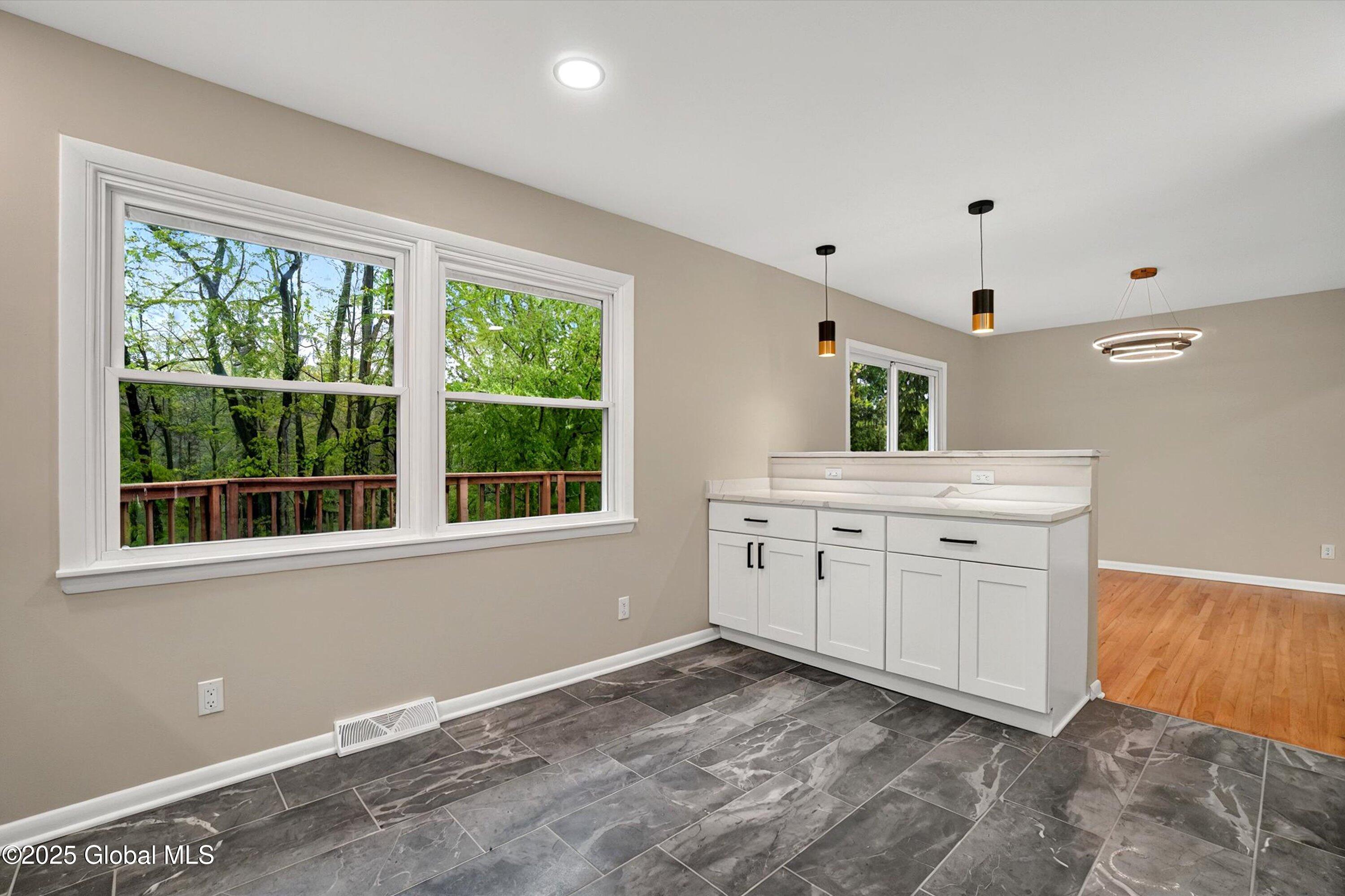 556 Swaggertown Road, Glenville, New York image 16
