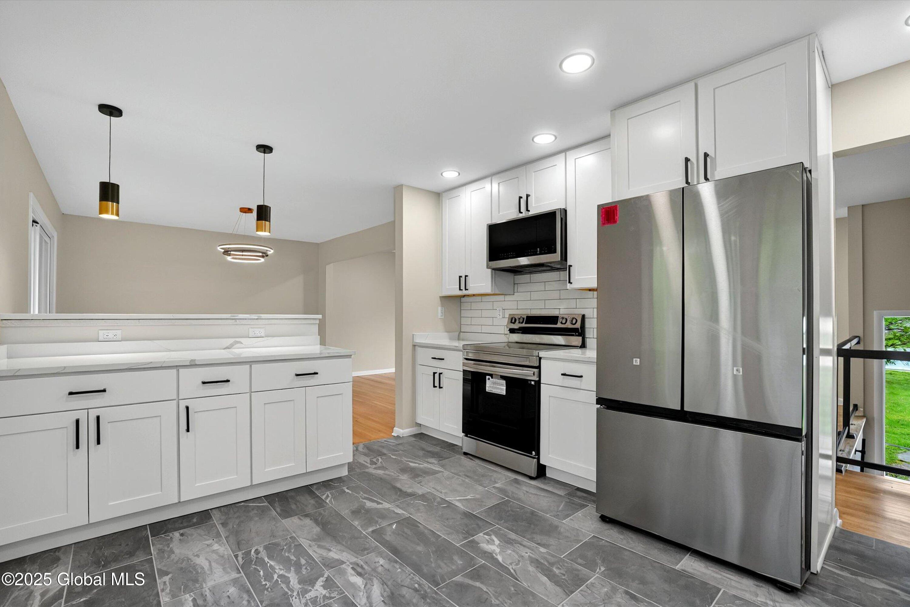 556 Swaggertown Road, Glenville, New York image 17