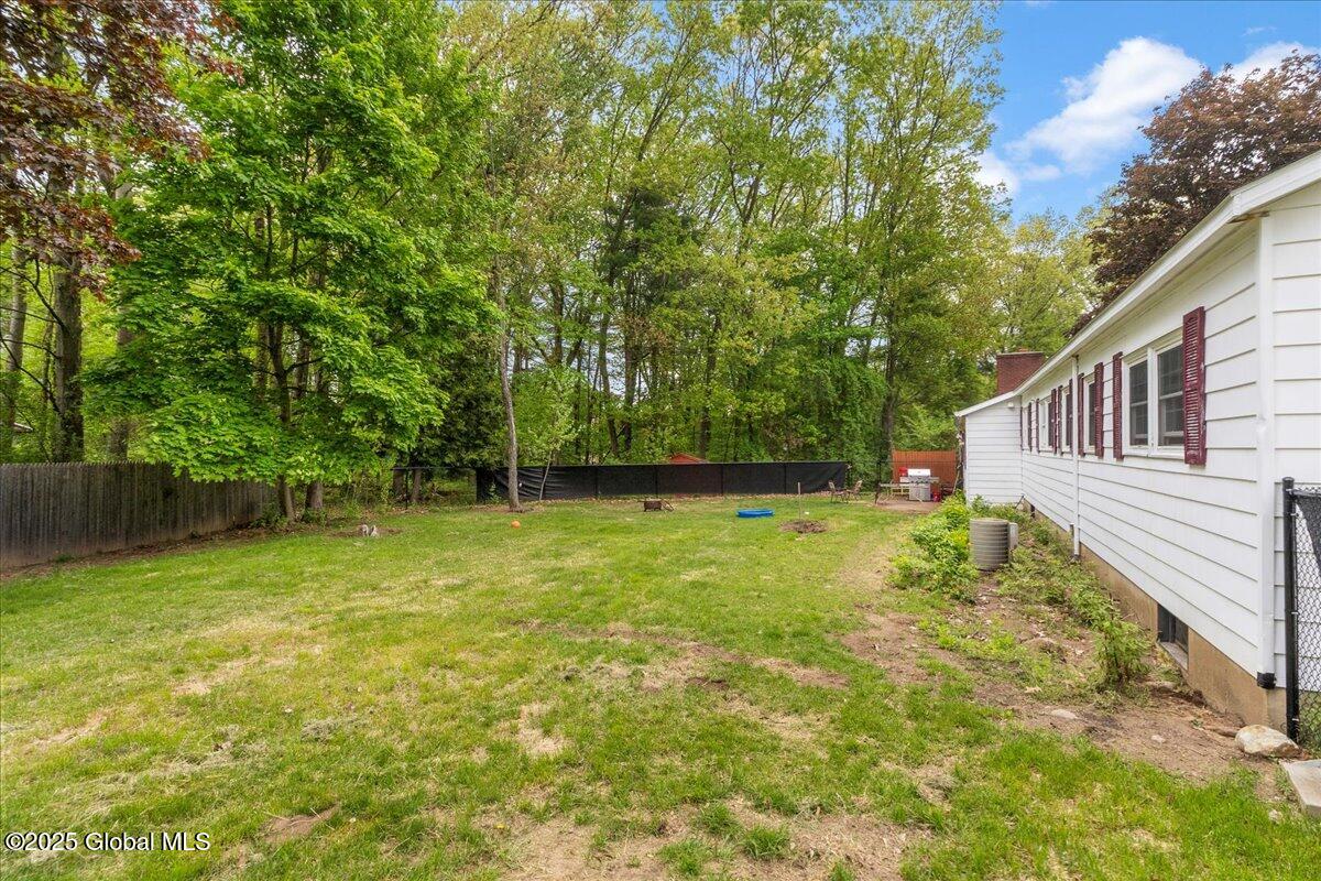 9 Mountain View Terrace, Clifton Park, New York image 5