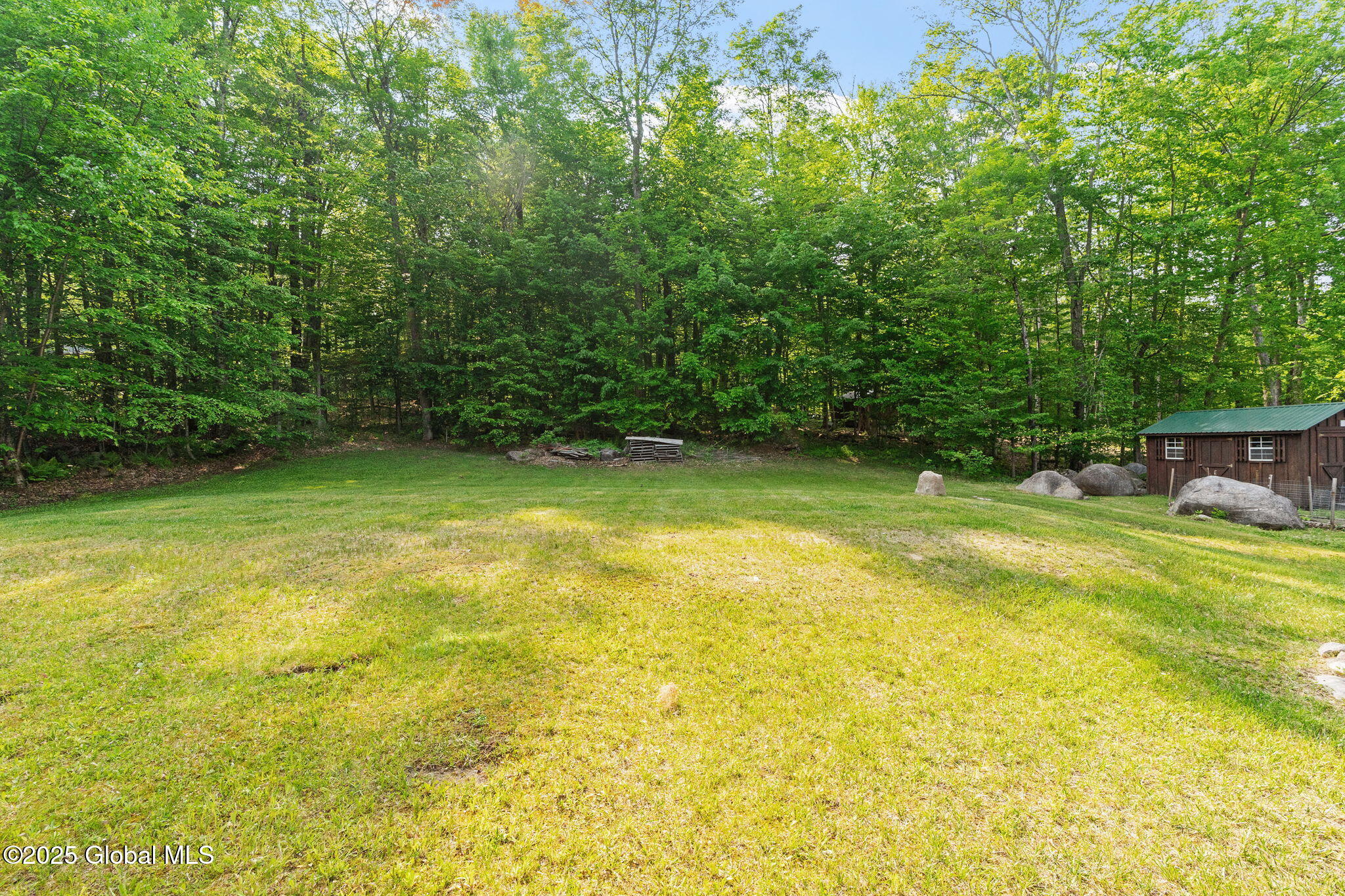 157 Maplewood Drive, Gloversville, New York image 9