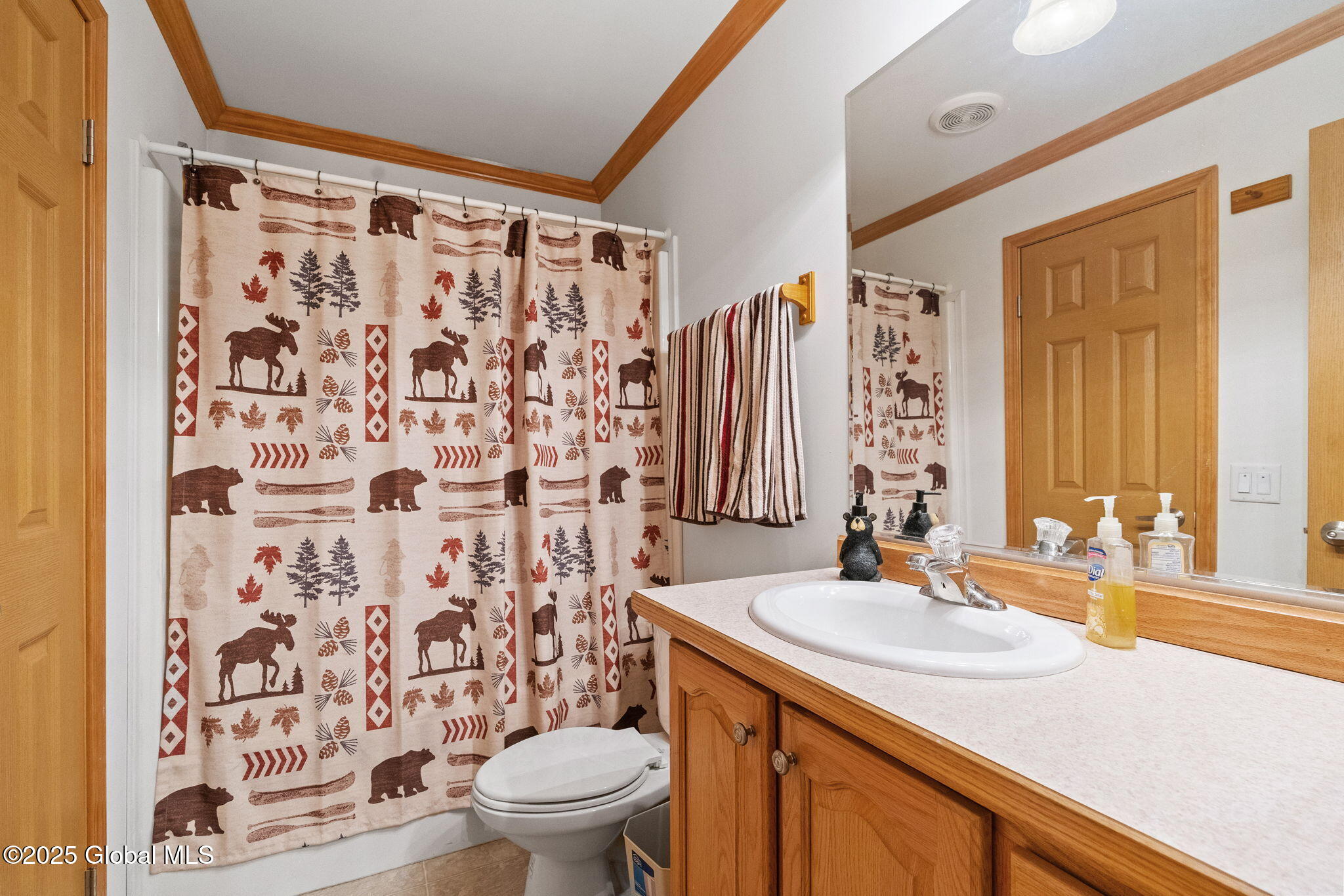 157 Maplewood Drive, Gloversville, New York image 28