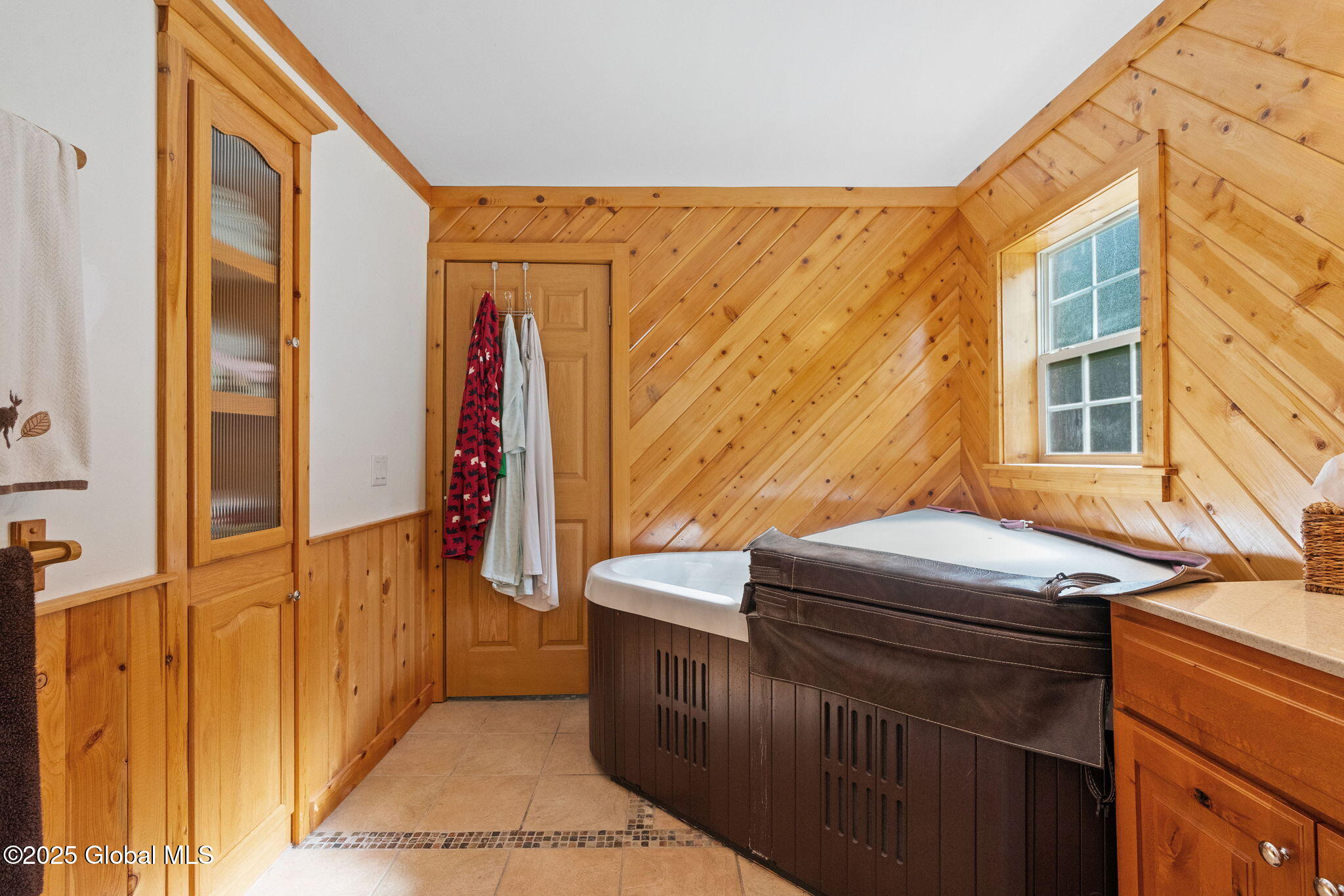 157 Maplewood Drive, Gloversville, New York image 34