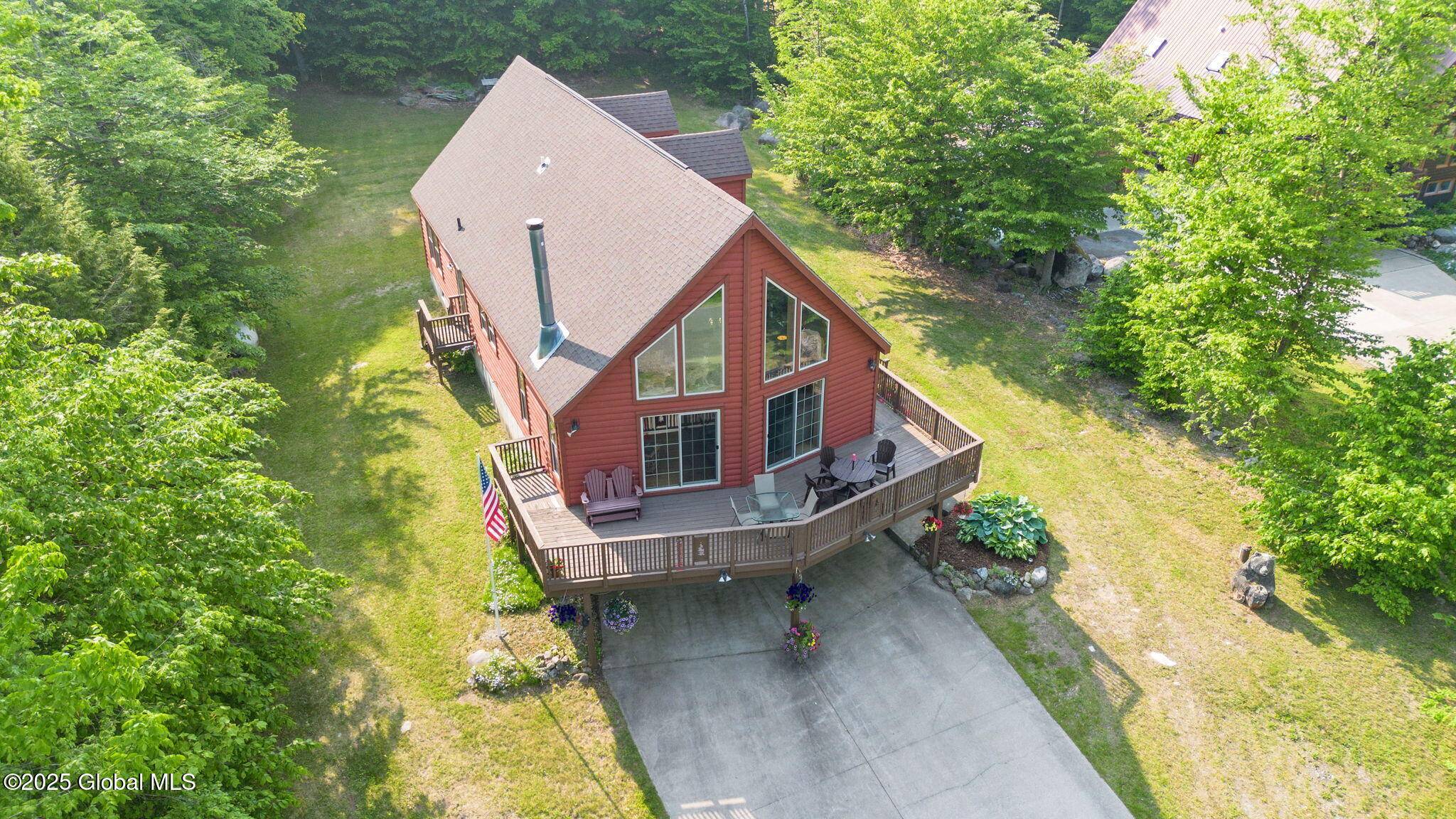 157 Maplewood Drive, Gloversville, New York image 4
