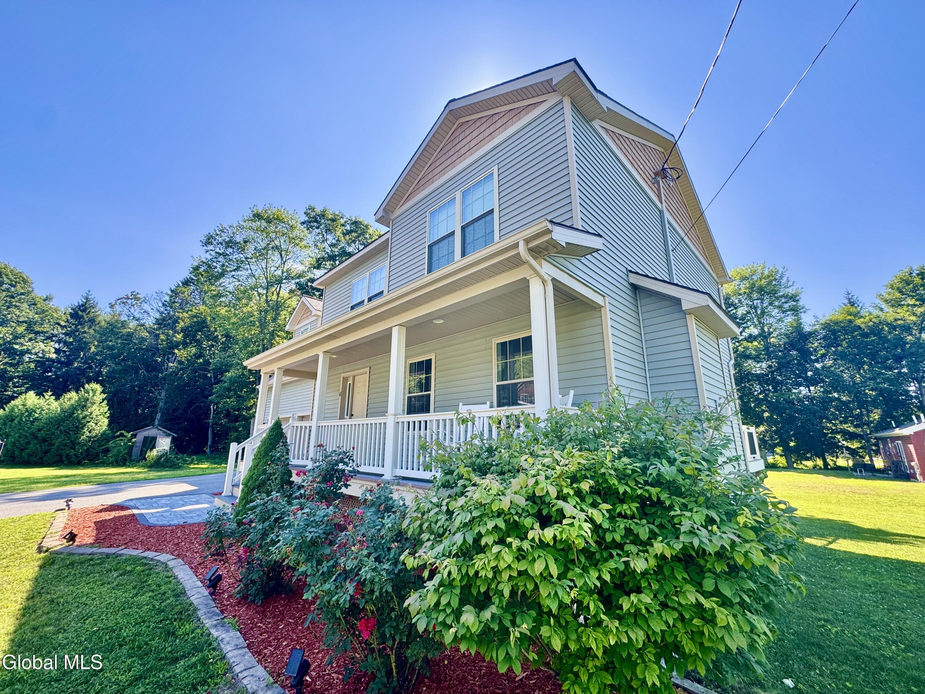 6 Euclid Avenue
