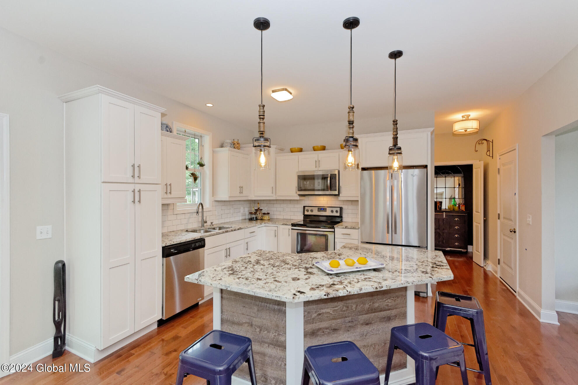 13 Eastpointe Drive, Saratoga Springs, New York image 7