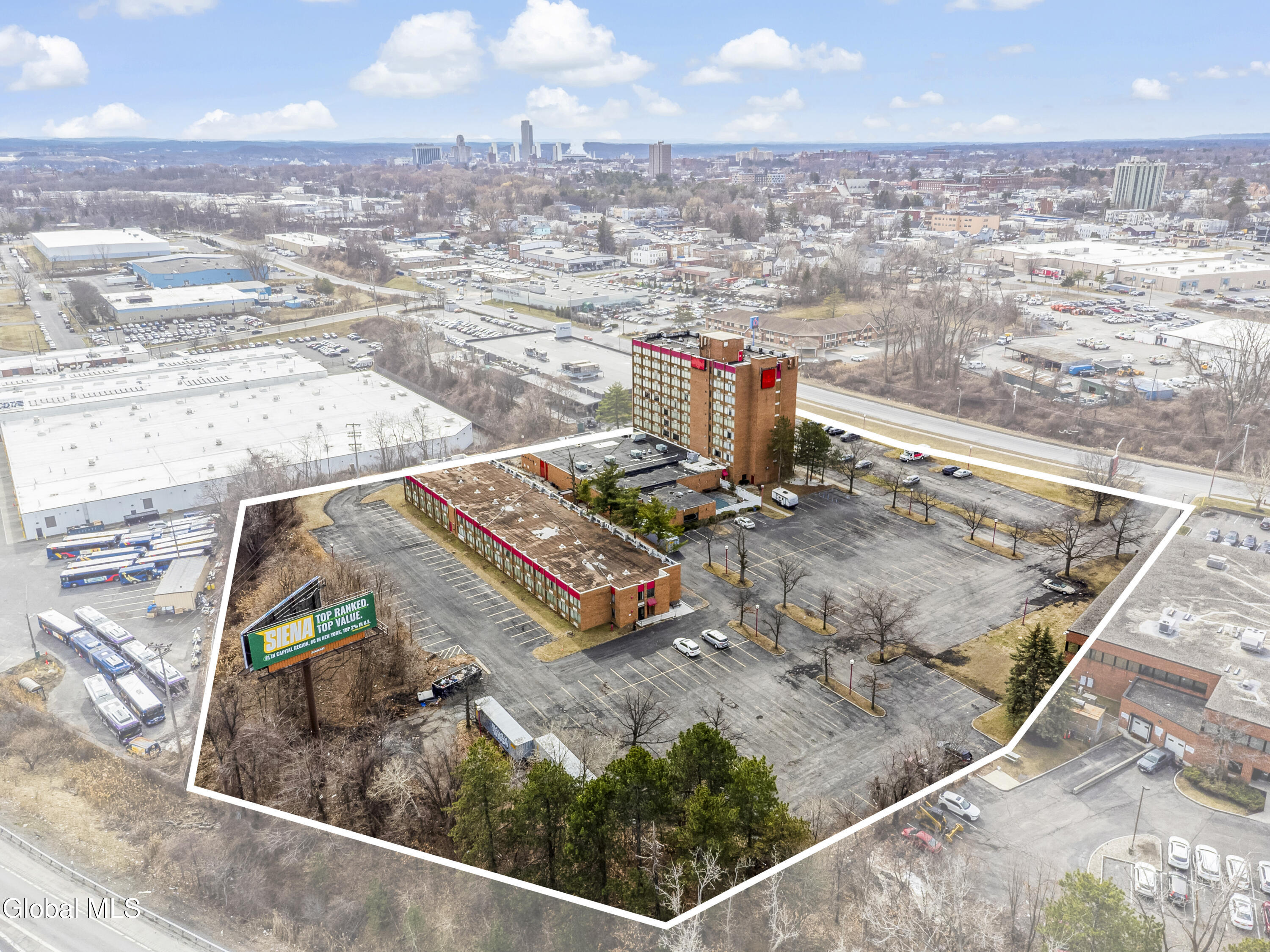 3 Watervliet Avenue Extension