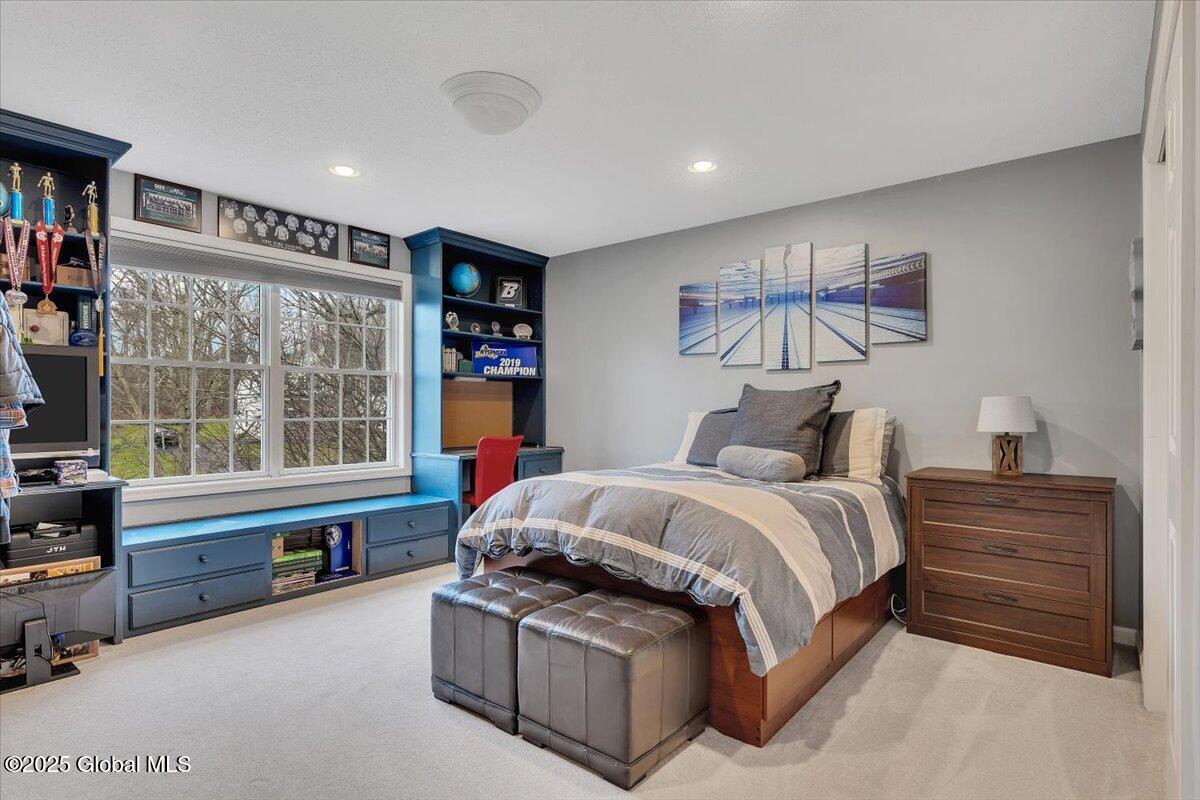22 Fairhill Road, Clifton Park, New York image 33