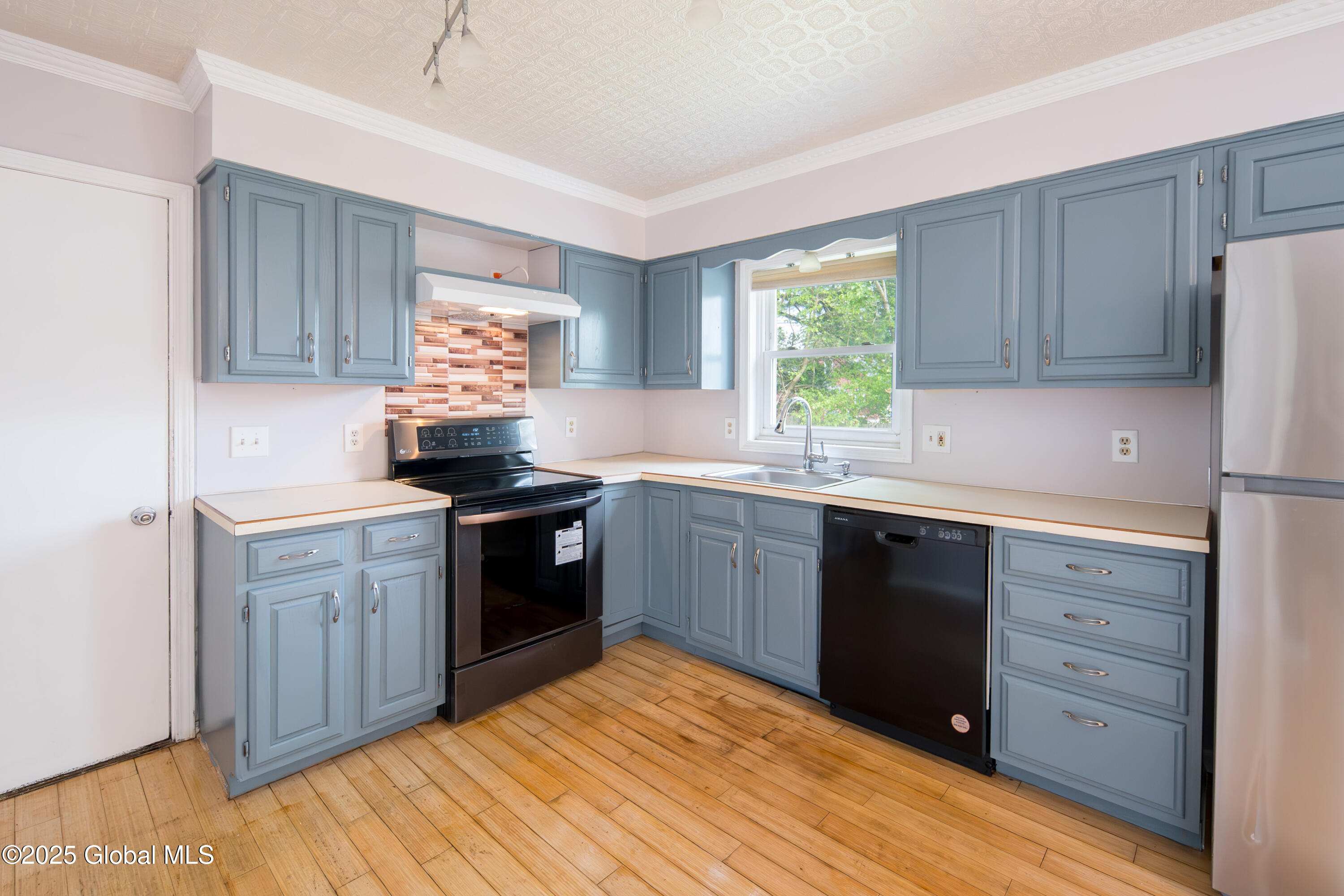 78 Dewitt Avenue, Schenectady, New York image 15
