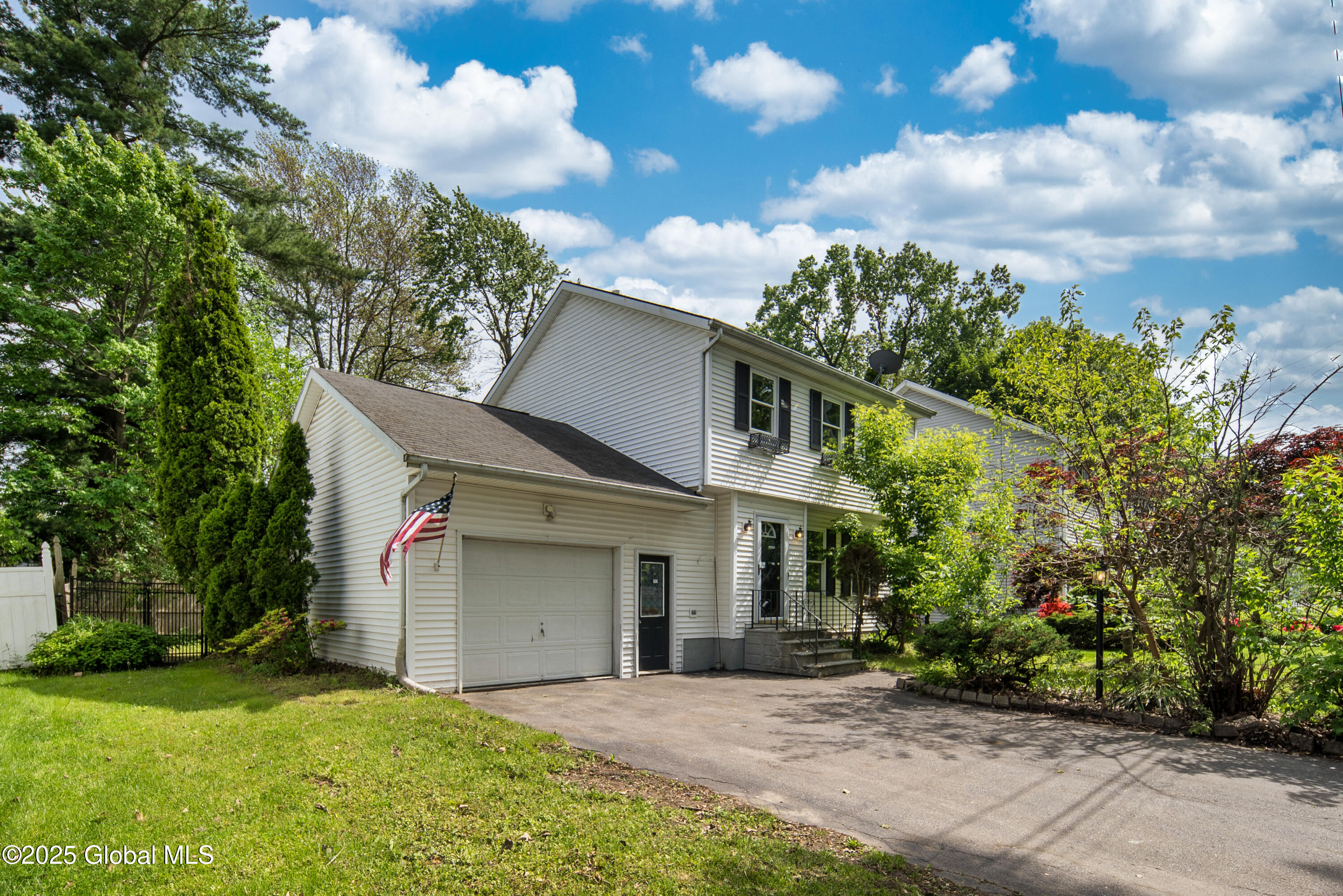 78 Dewitt Avenue, Schenectady, New York image 1