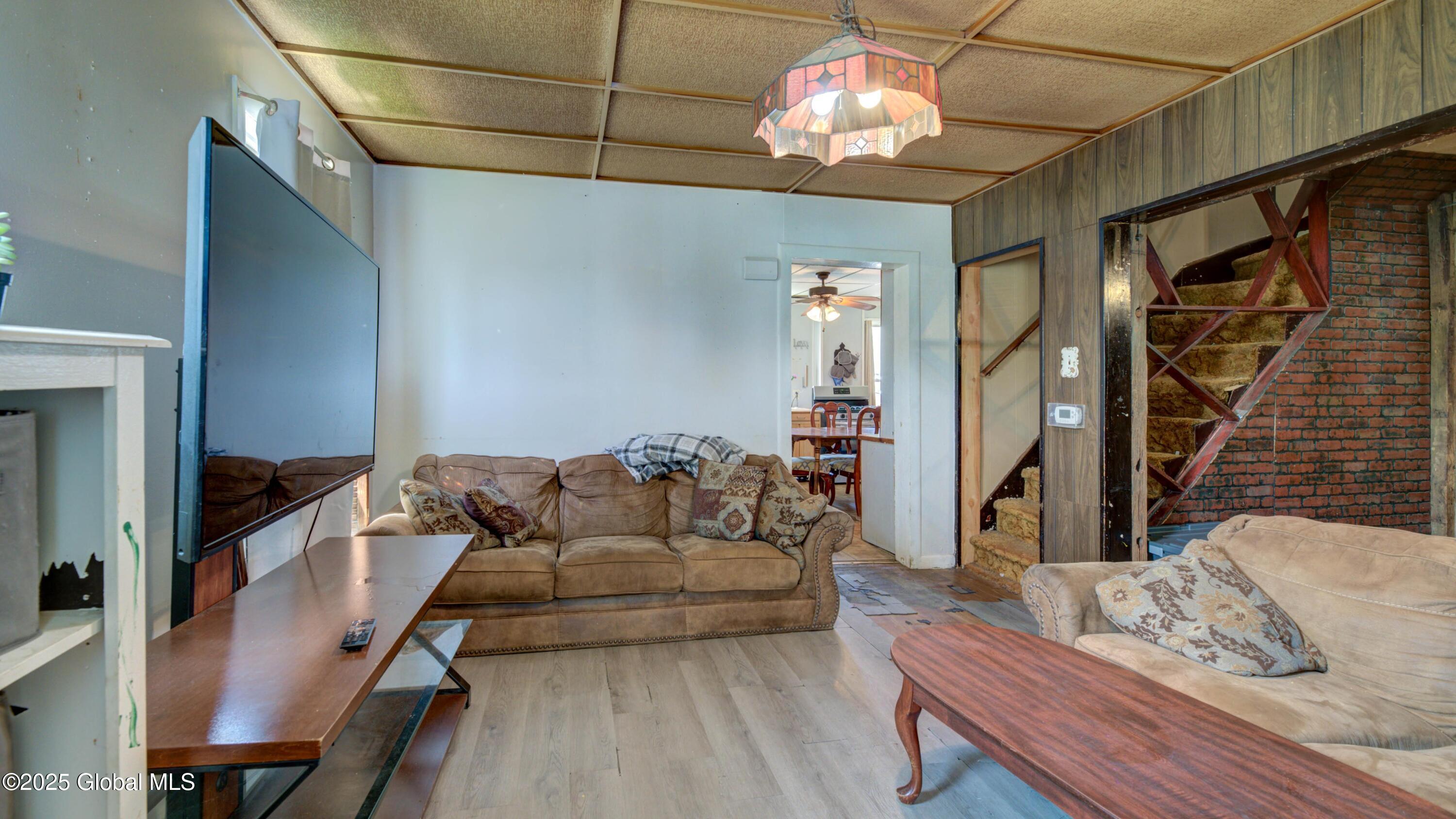 16 Caroline Street, Amsterdam, New York image 9