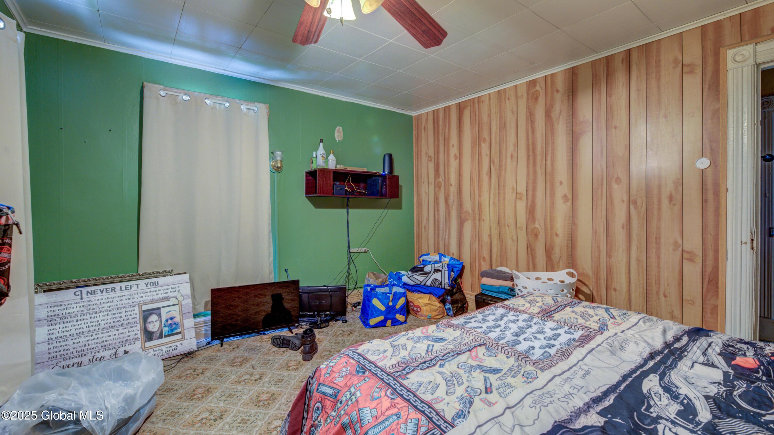 16 Caroline Street, Amsterdam, New York image 34