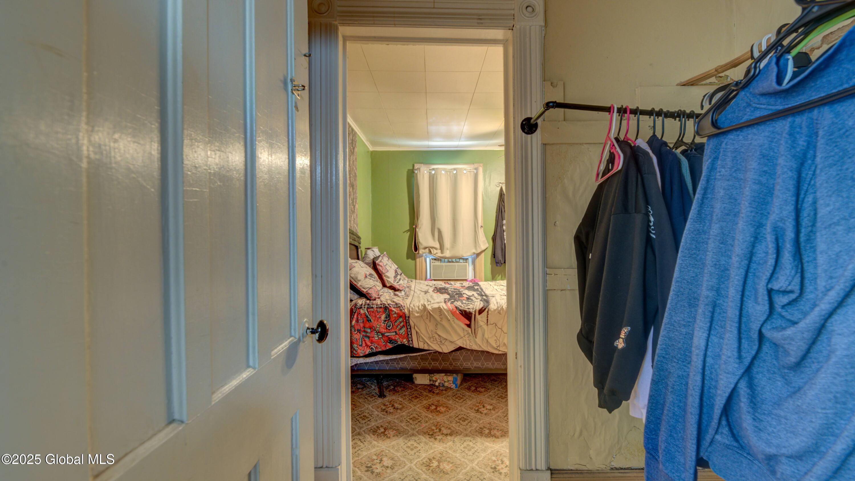 16 Caroline Street, Amsterdam, New York image 30