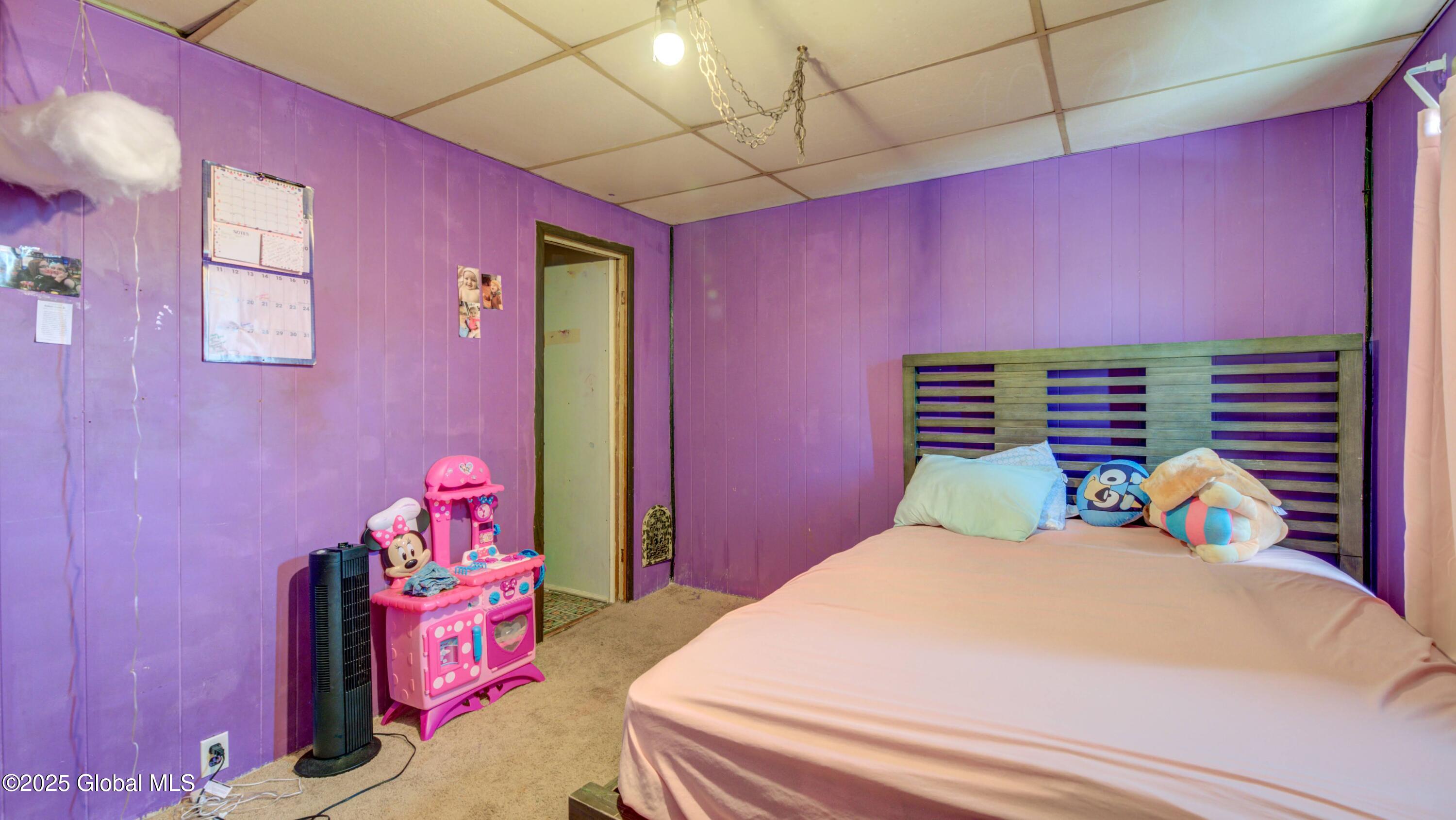 16 Caroline Street, Amsterdam, New York image 40