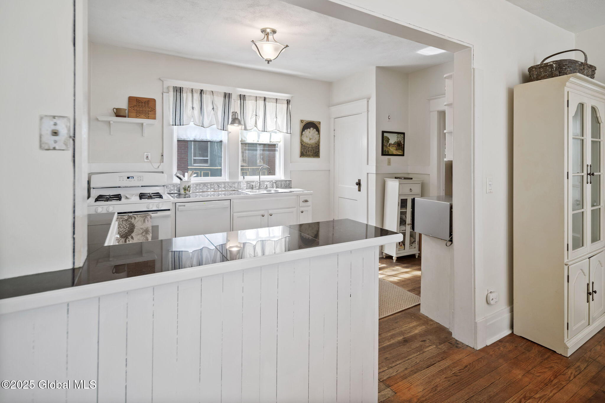 342 New Scotland Avenue, Albany, New York image 15