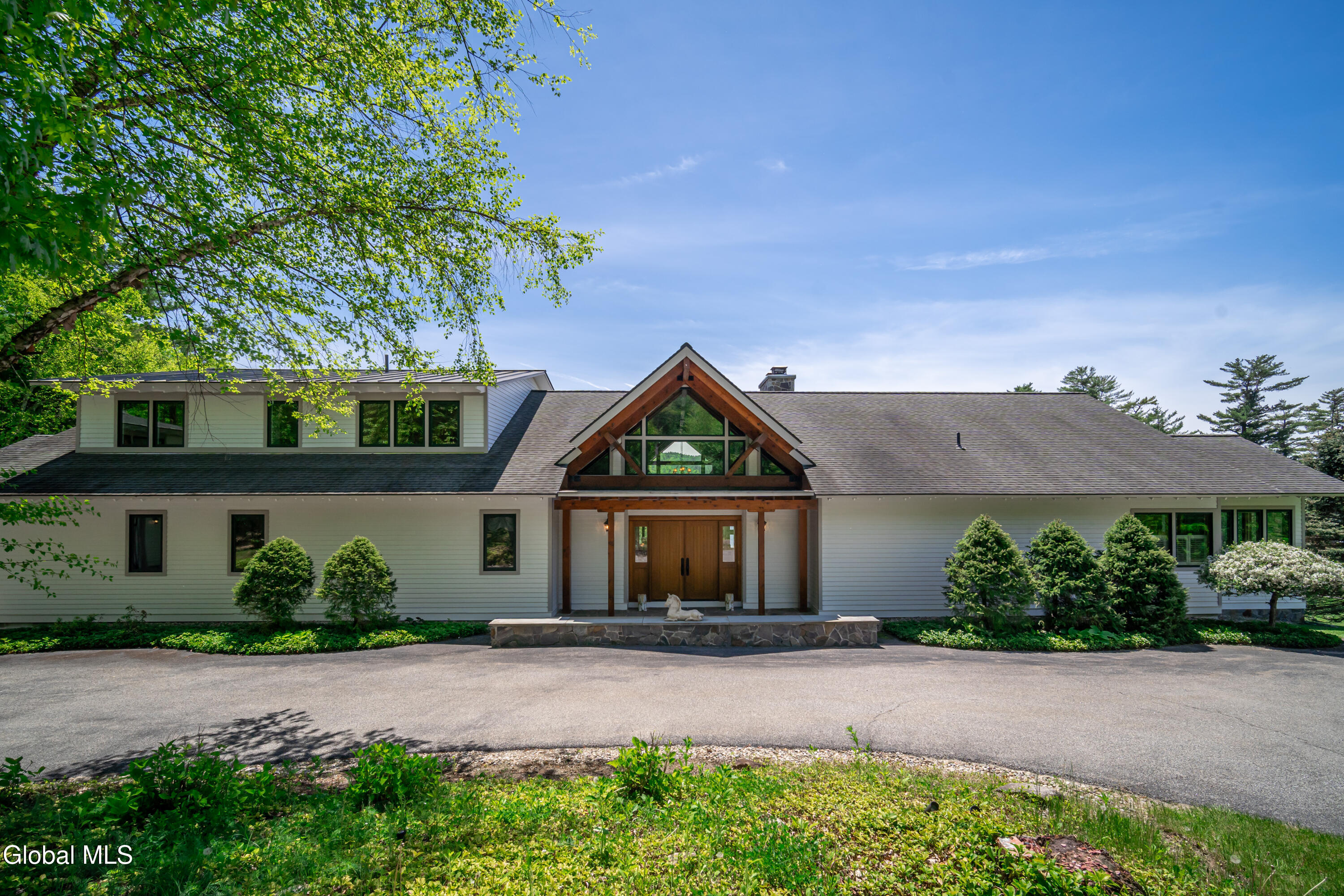 354 Palisades Road