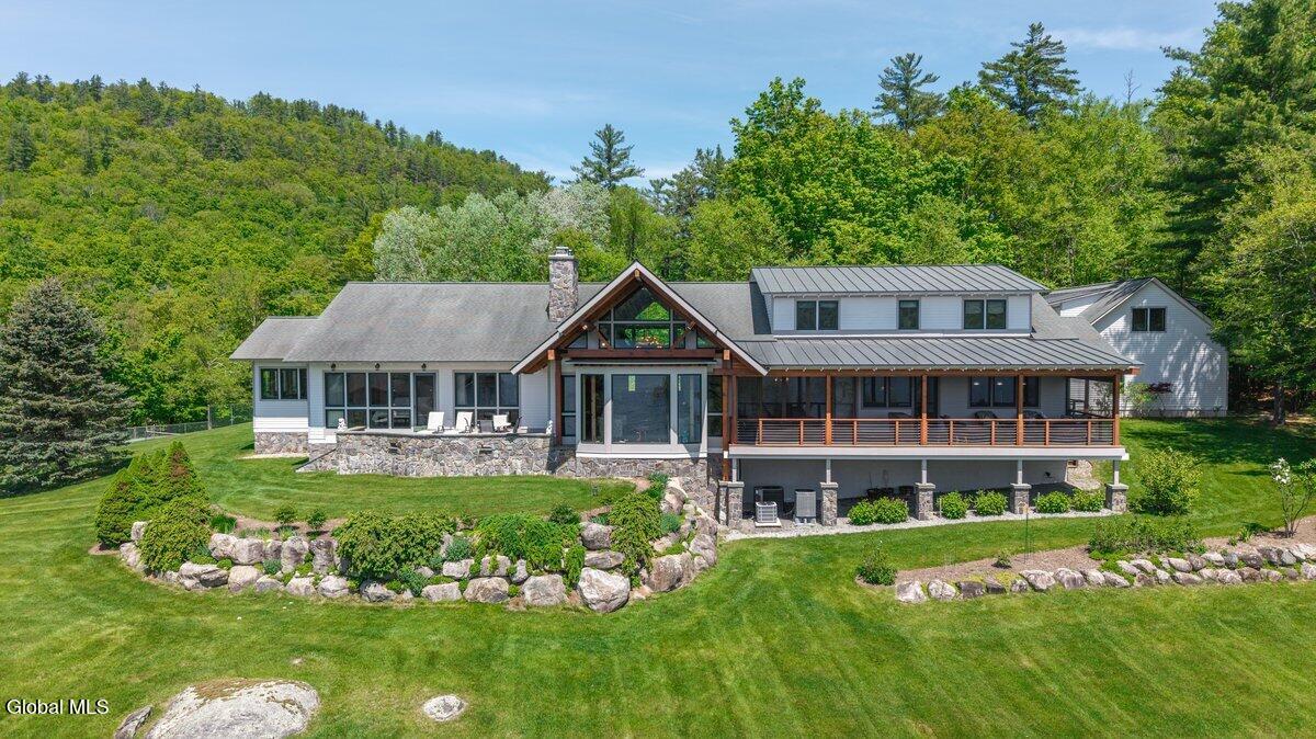 354 Palisades Road