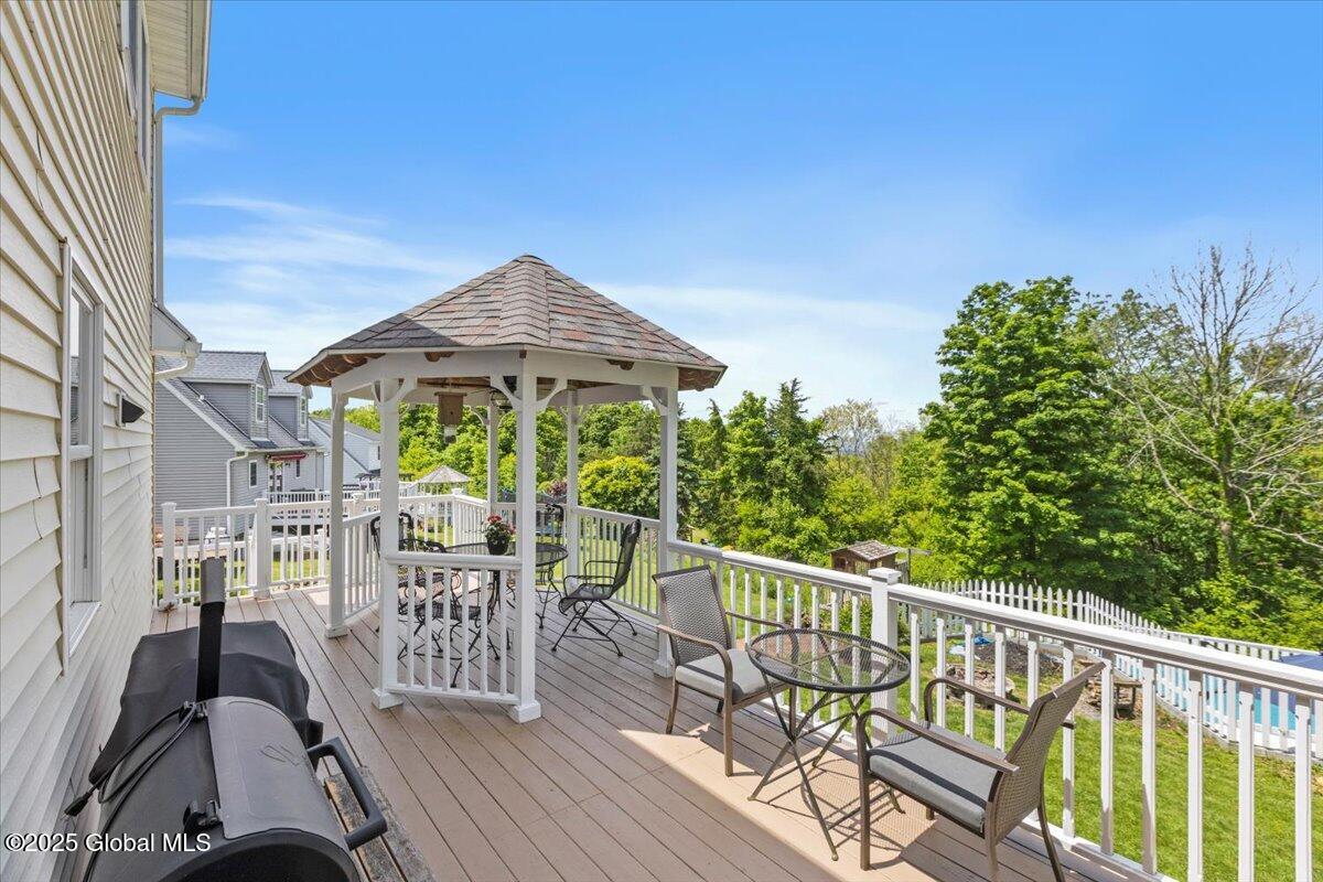 30 Overlook Court, Hudson, New York image 10
