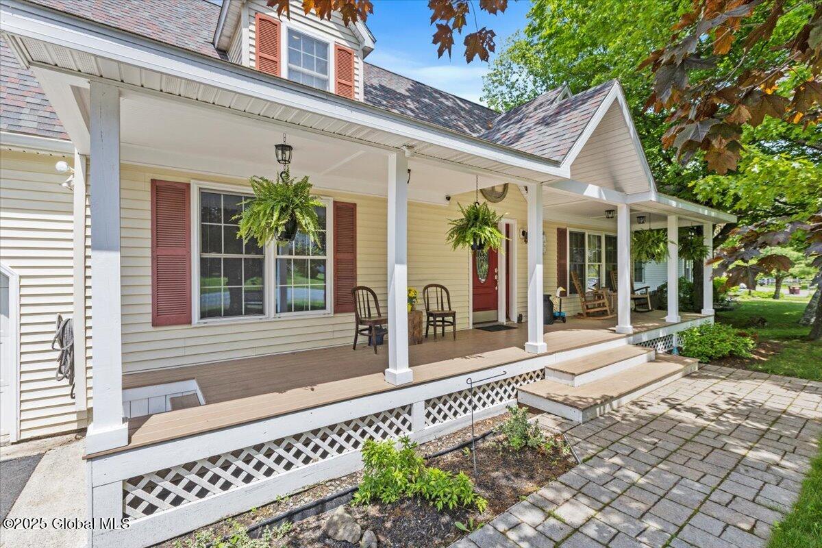 30 Overlook Court, Hudson, New York image 3