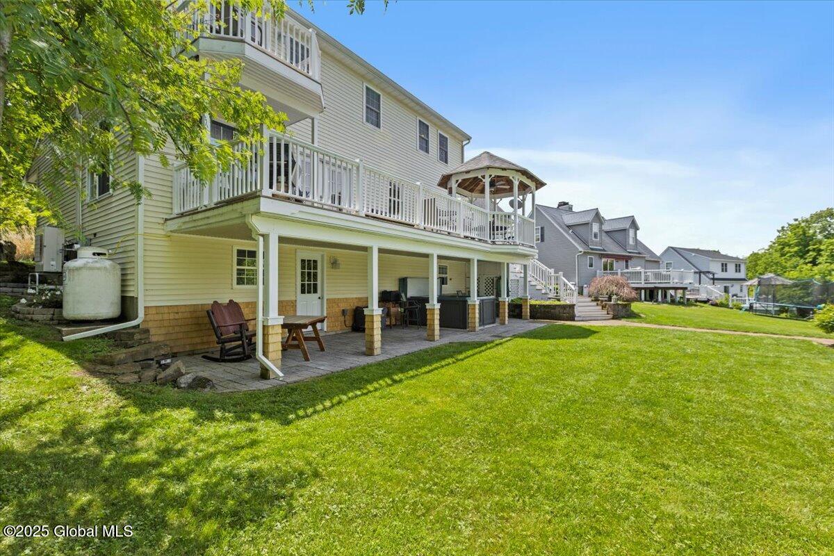 30 Overlook Court, Hudson, New York image 27