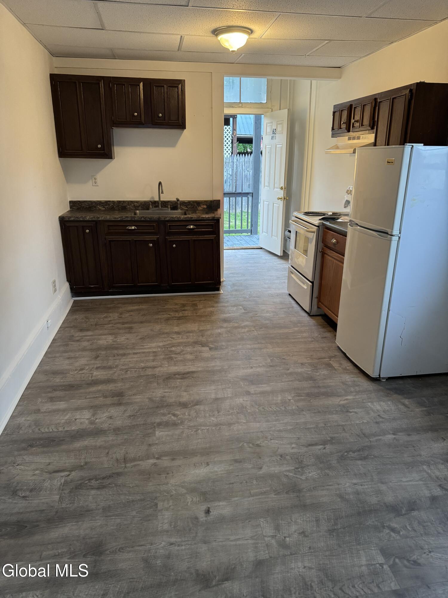 60-62 Lawrence Street 1
