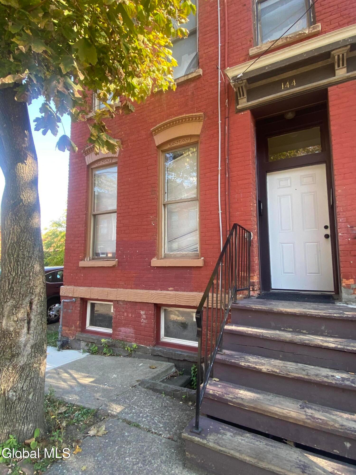 144 Broad Street